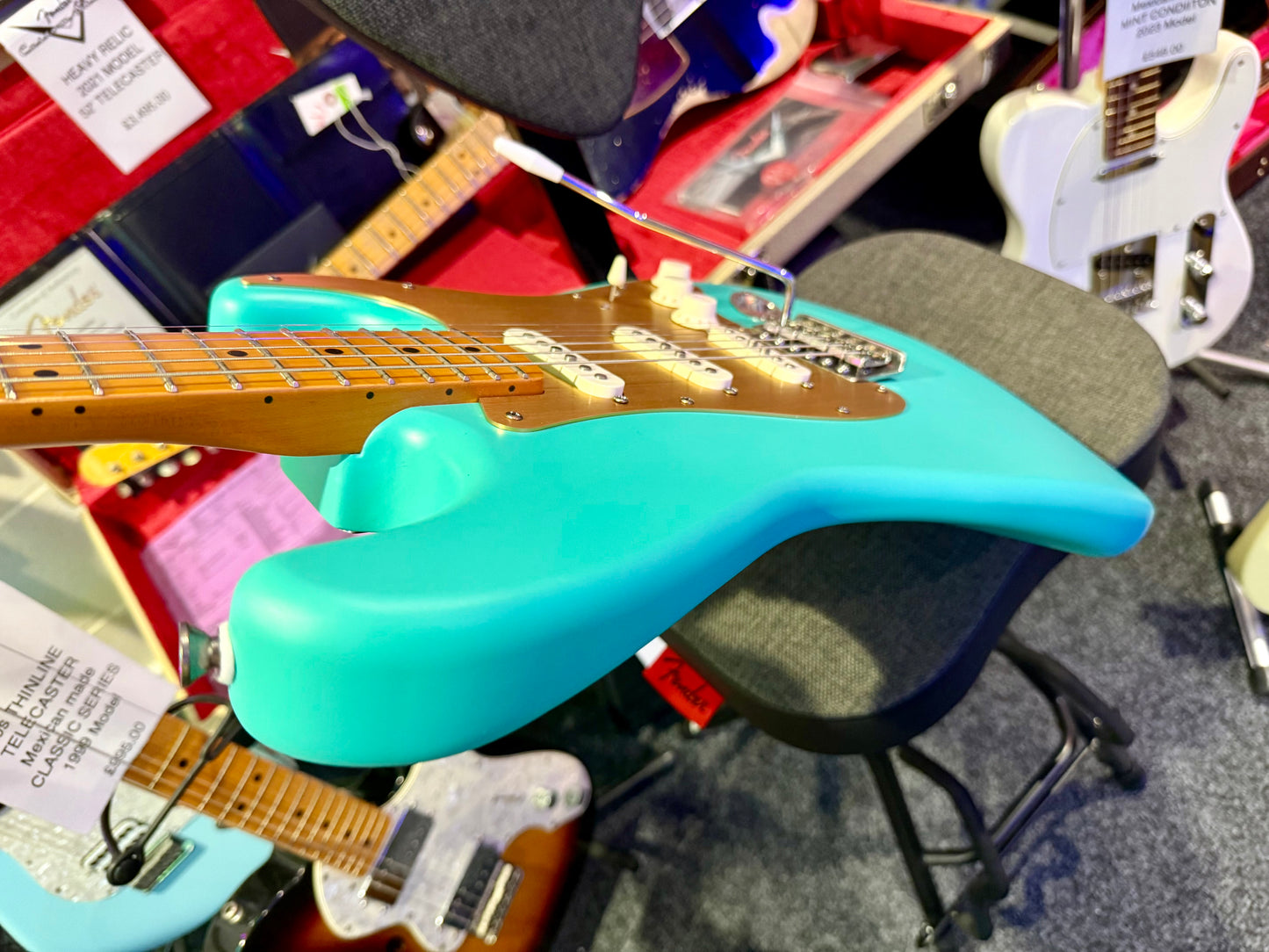 🌟 Fender Squier 40th Anniversary Stratocaster Vintage Edition Seafoam Green 🌟