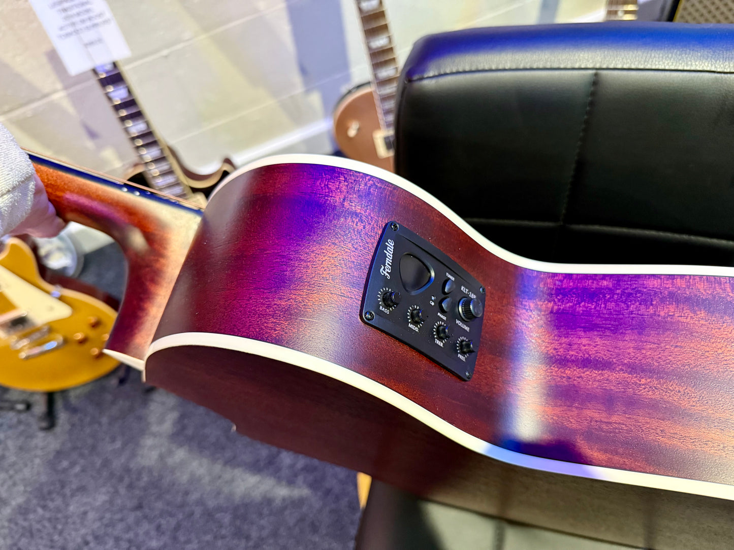 π Ferndale GF2-CE-PLUS Grand Auditorium~Satin Antique Burst Electro Acoustic π