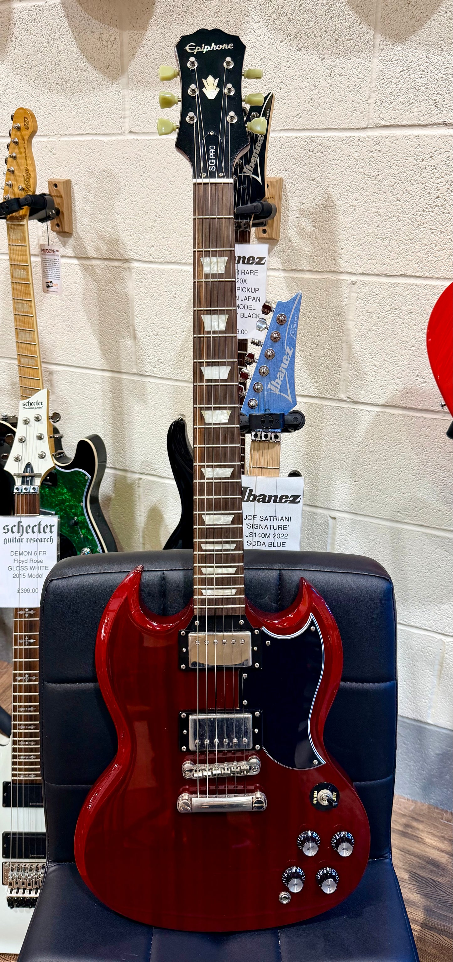 🍒2015🍒 Epiphone SG G-400 Pro~ Heritage Cherry Red Electric Guitar!
