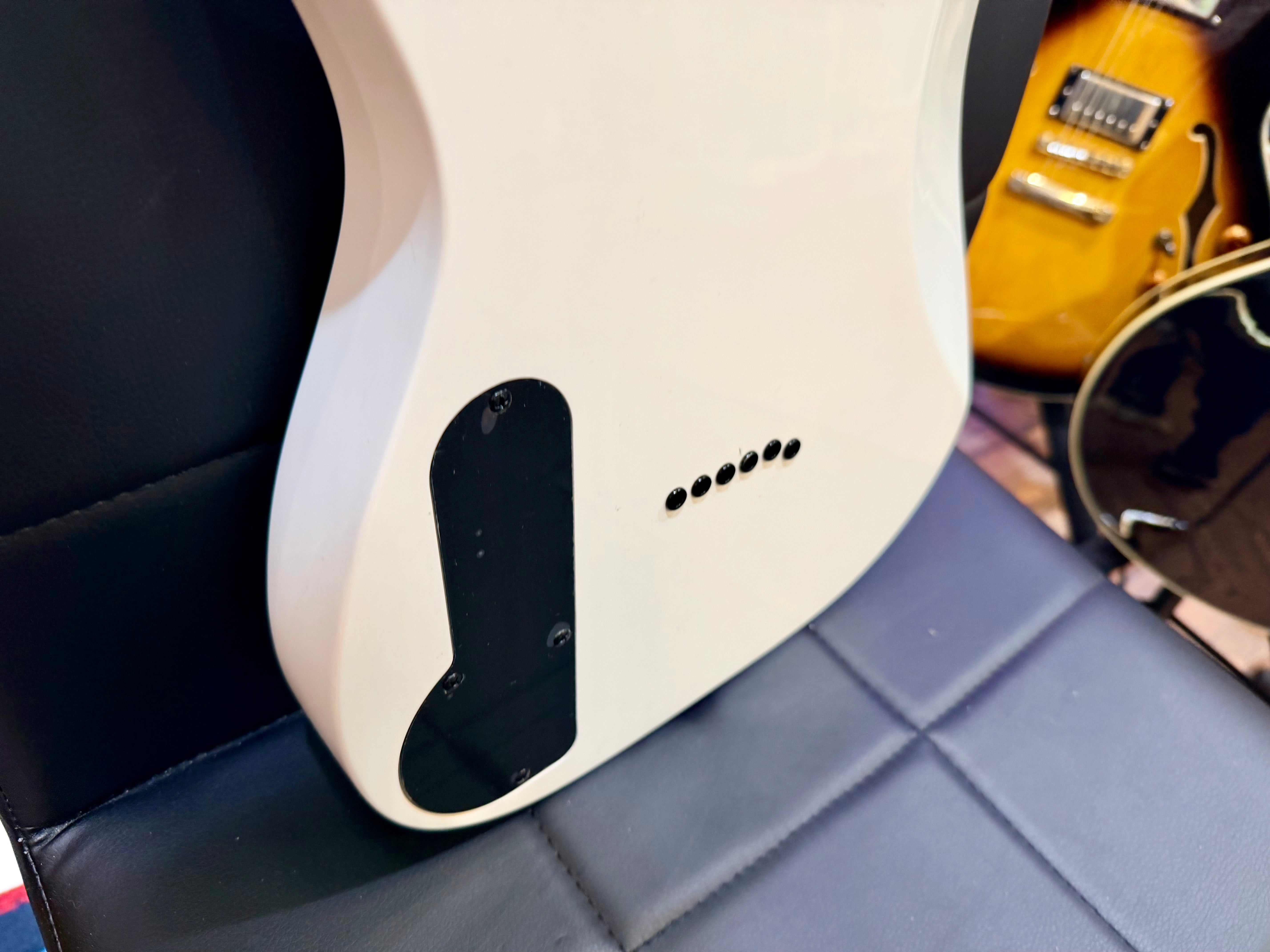 🔥 3/4 Size 🔥 Ibanez PGM Paul Gilbert Mikro Series Electric Guitar~ White!