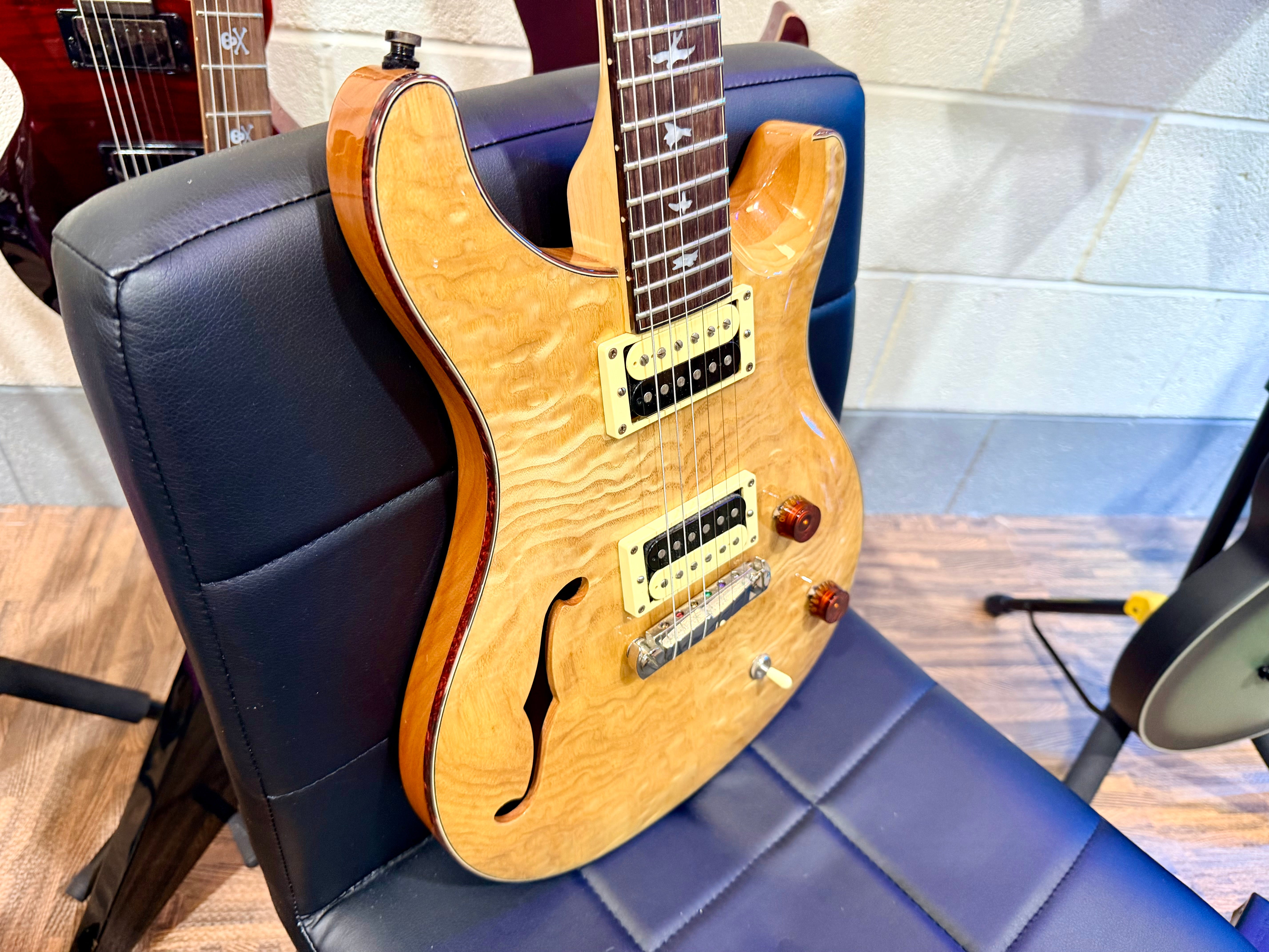 ⚡️RARE⚡️ PRS SE Exotic Custom 22 Semi-Hollow Swamp Ash Quilt~ Limited Run~ 2017!