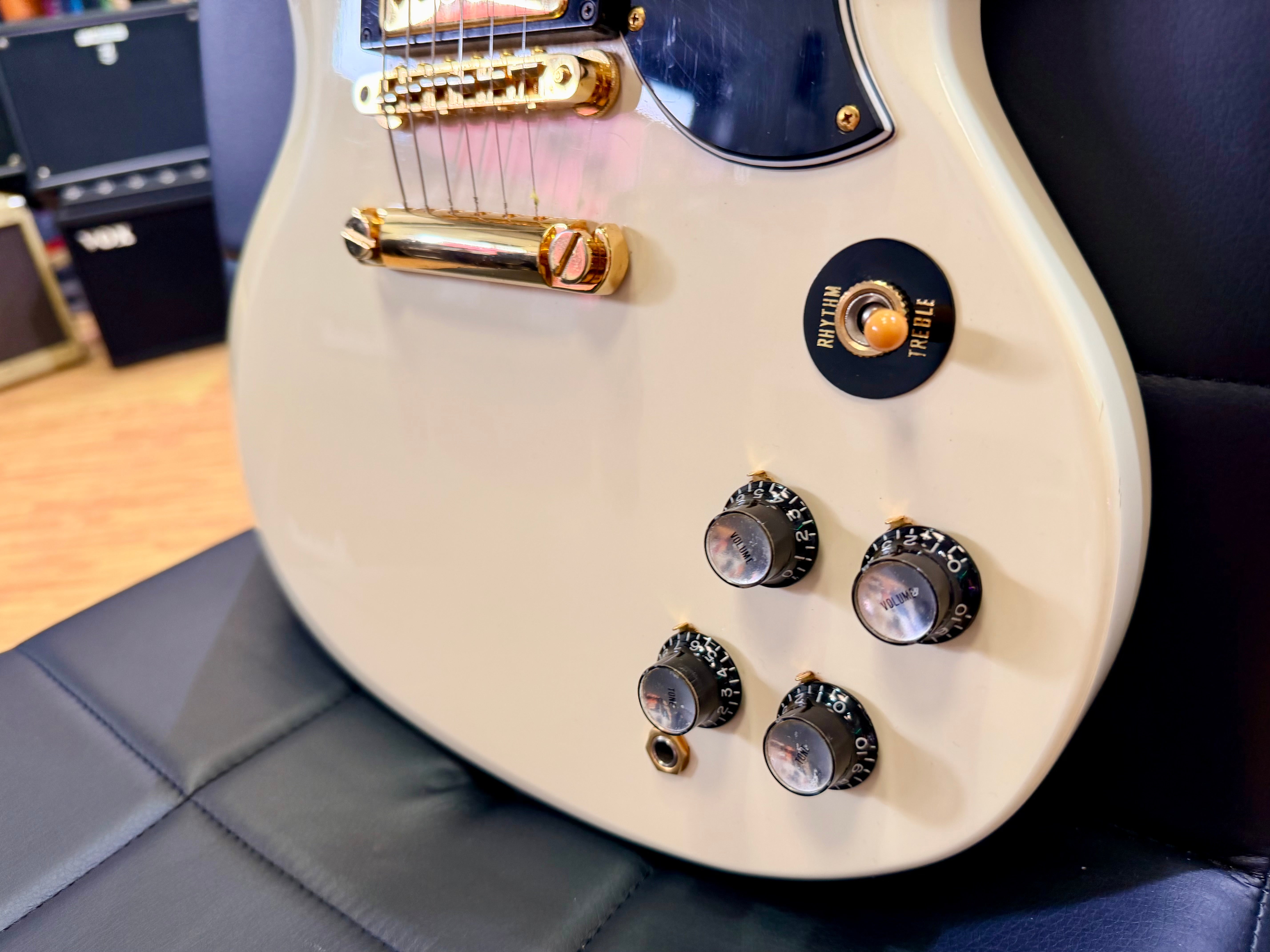 π―π΅2004π―π΅ Tokai Custom SG MIJ Japan 3 Pickup~ Alpine White & Gold Japanese!