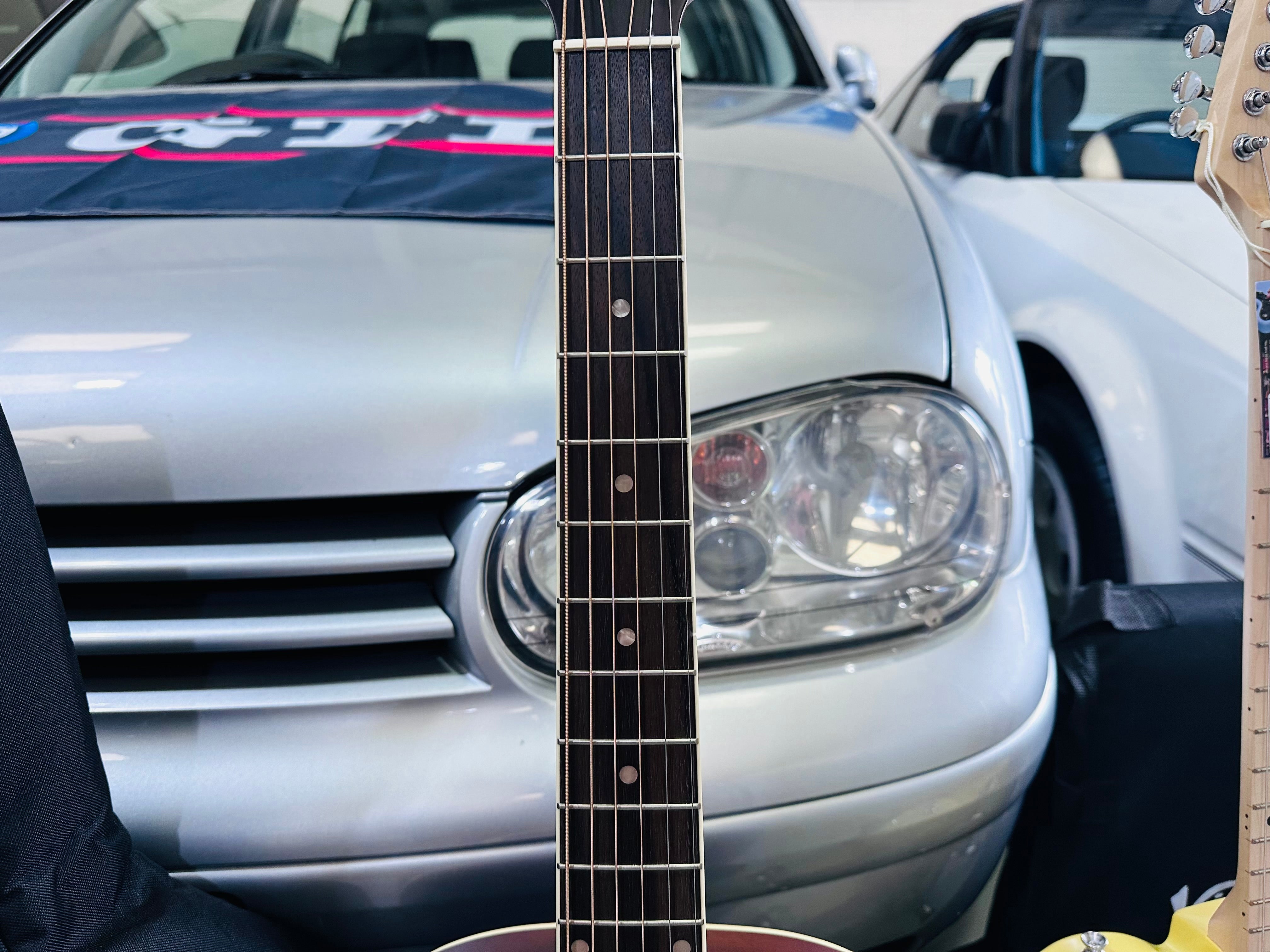 🌟NEW SPECIAL OFFER🌟 Vintage V300 Acoustic Folk Guitar Outfit~Full Starter Pack