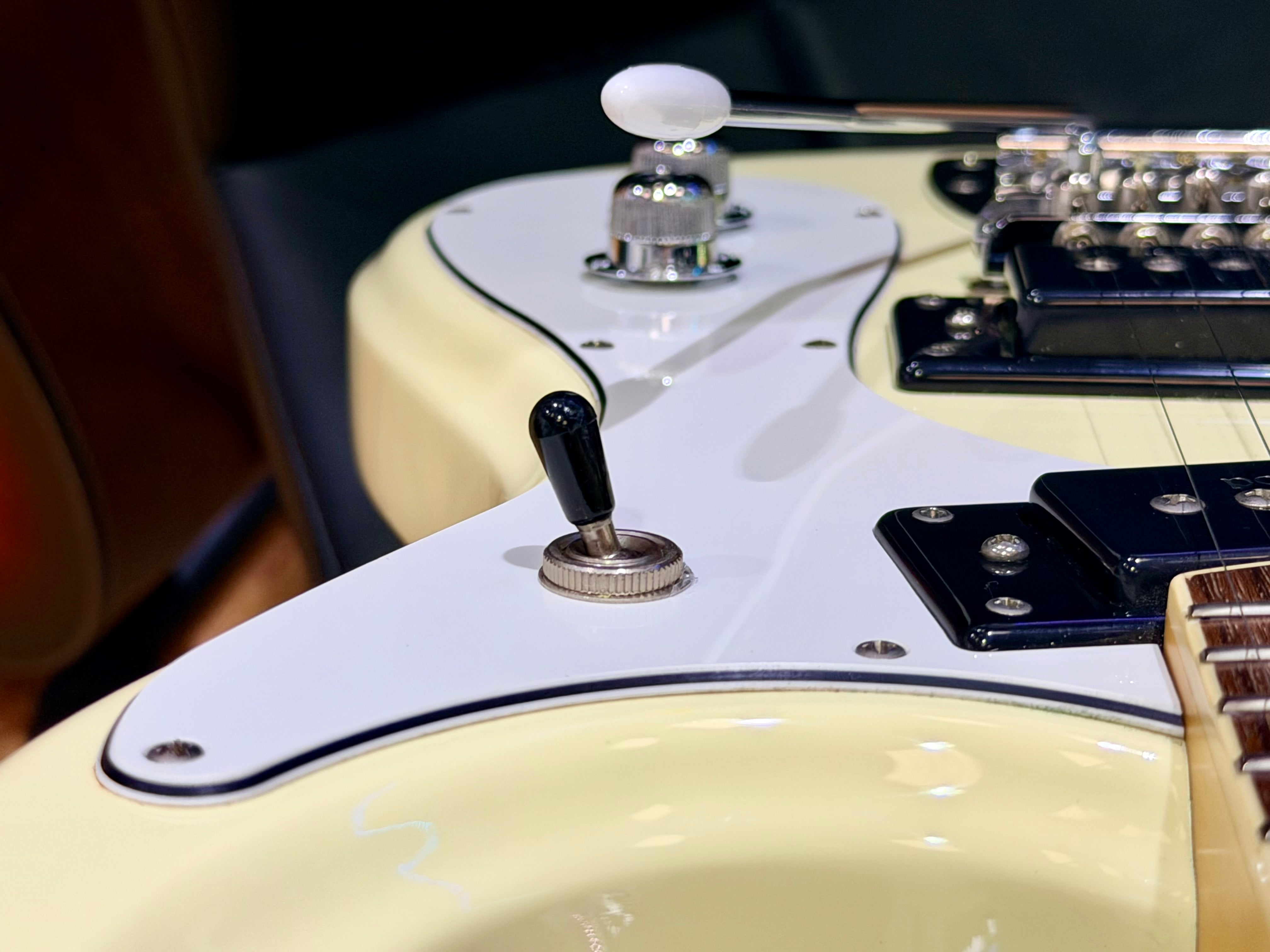 ✨MINT✨ Eastwood Sidejack Pro DLX~ Vintage White 2017 Electric Guitar Mosrite!
