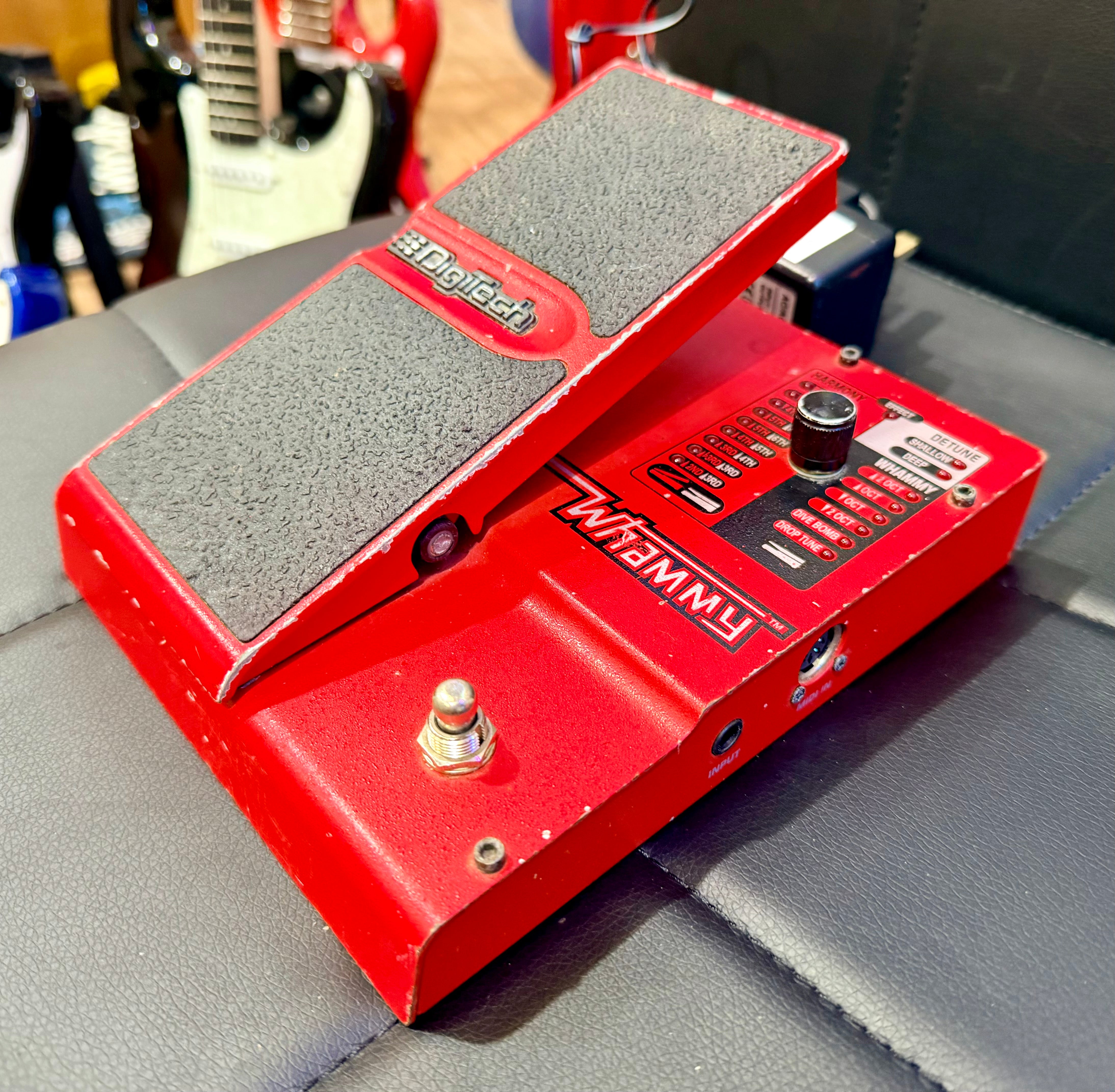 🎸 Digitech Whammy 4 IV Pitch Shifter Guitar Pedal~ Effects Unit 🎸