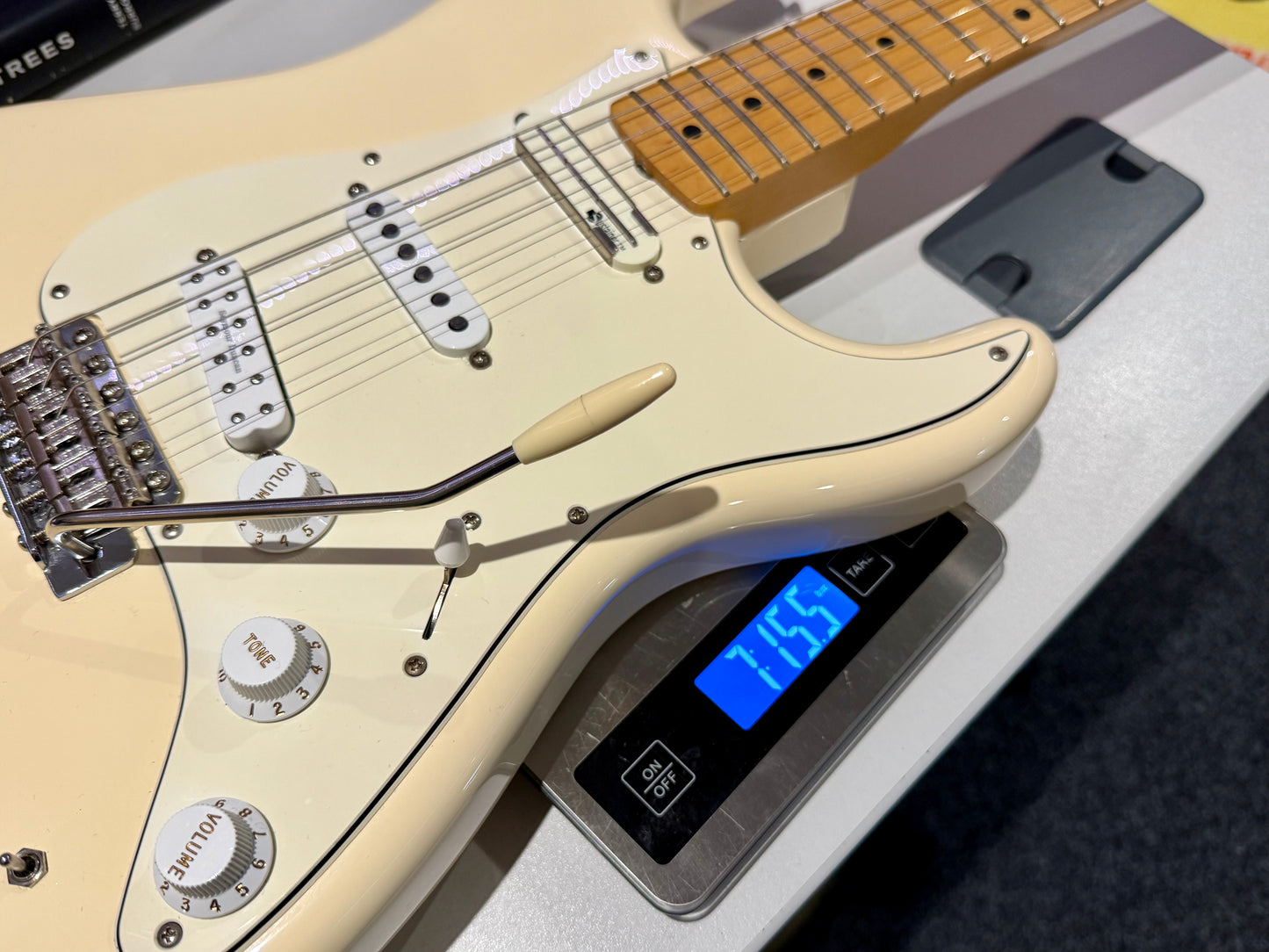 š„2020š„ Fender Ed OāBrien Sustainer Stratocaster~ Artist Series Signature~White