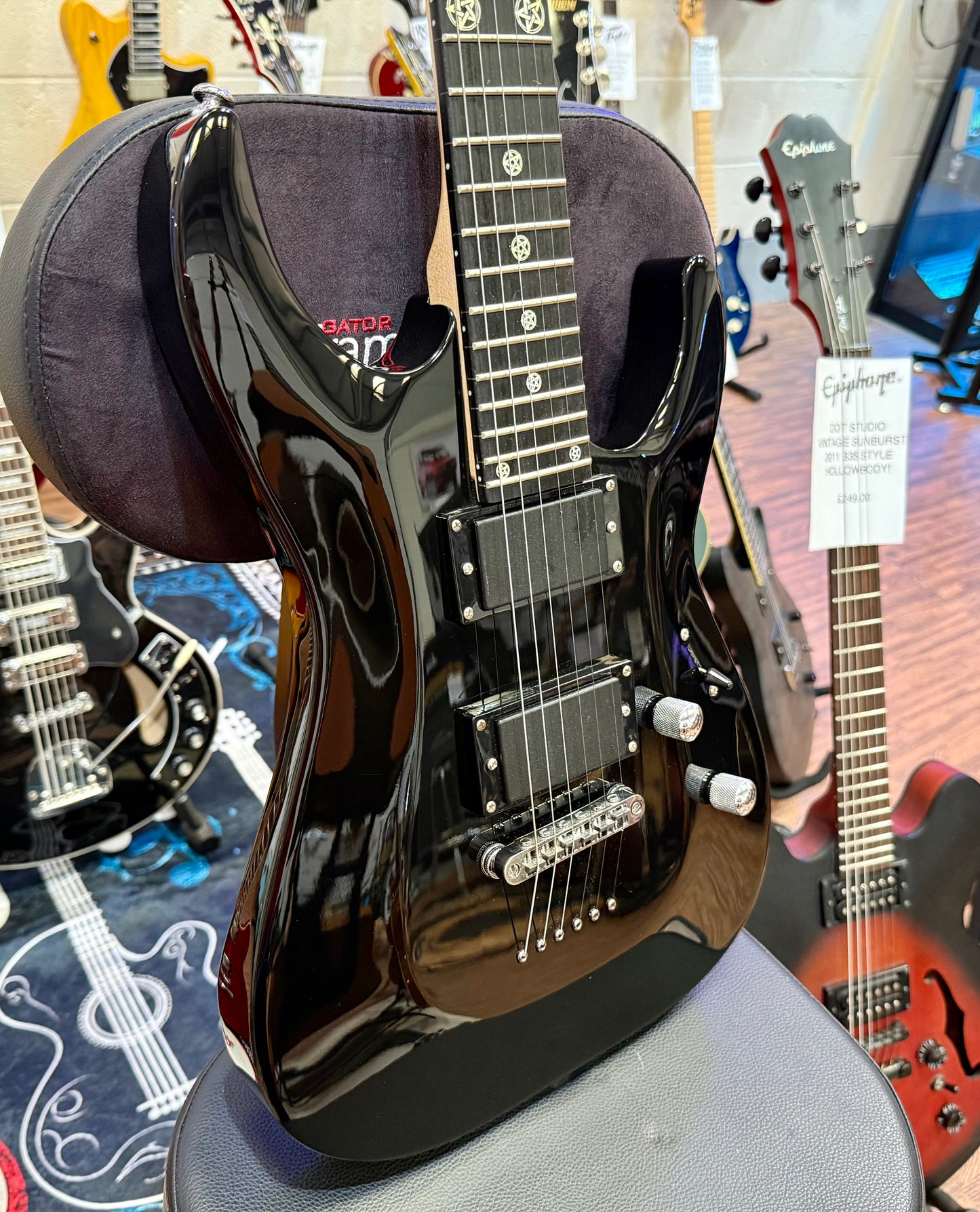 ๐2021๐ LTD by ESP MH-10 Hardtail Super Strat~ Gloss Black Electric Guitar!