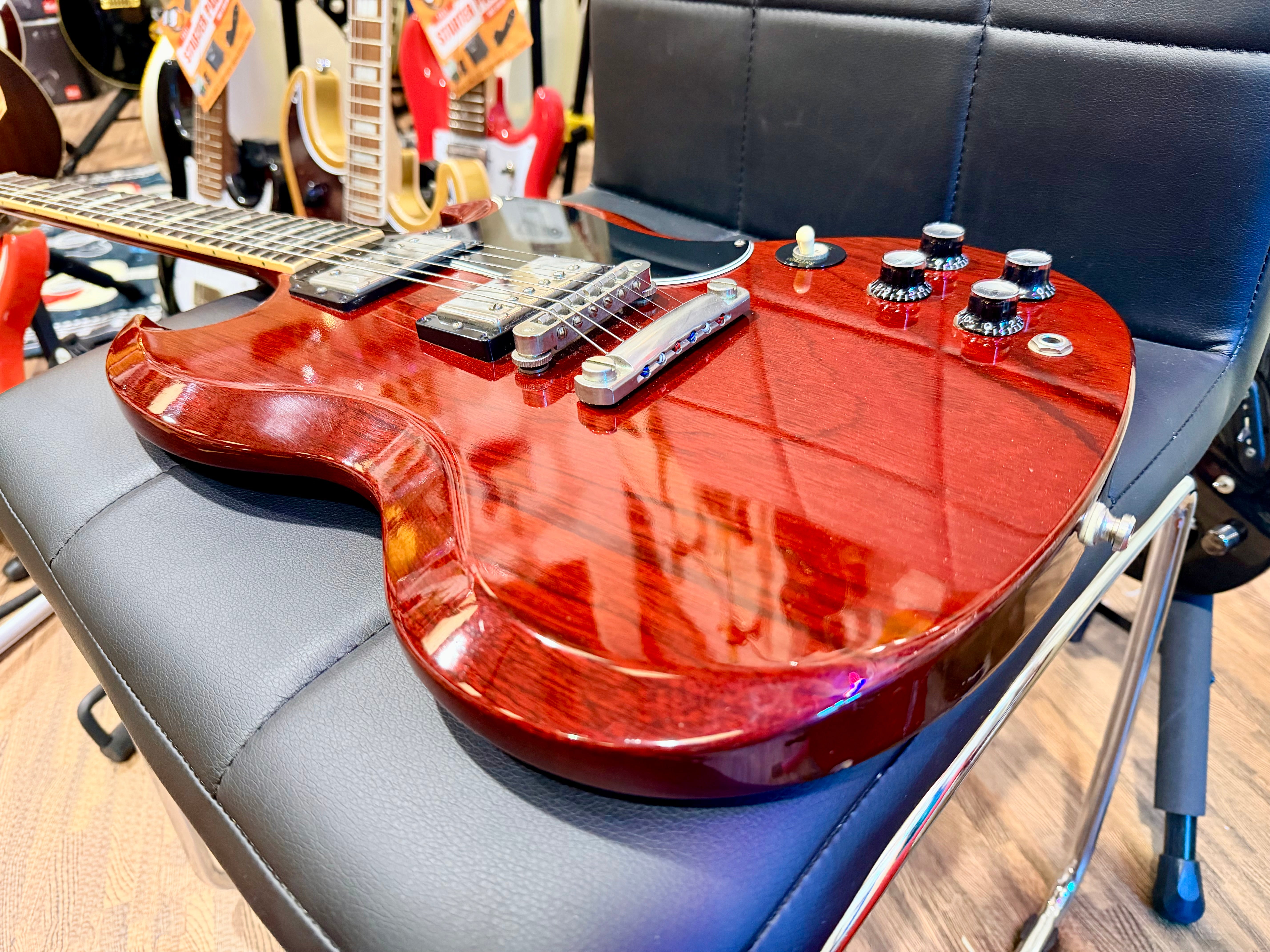 ๐2005 USA๐ Gibson '61 SG Standard Reissue~ Heritage Cherry~ Cherished & Case!