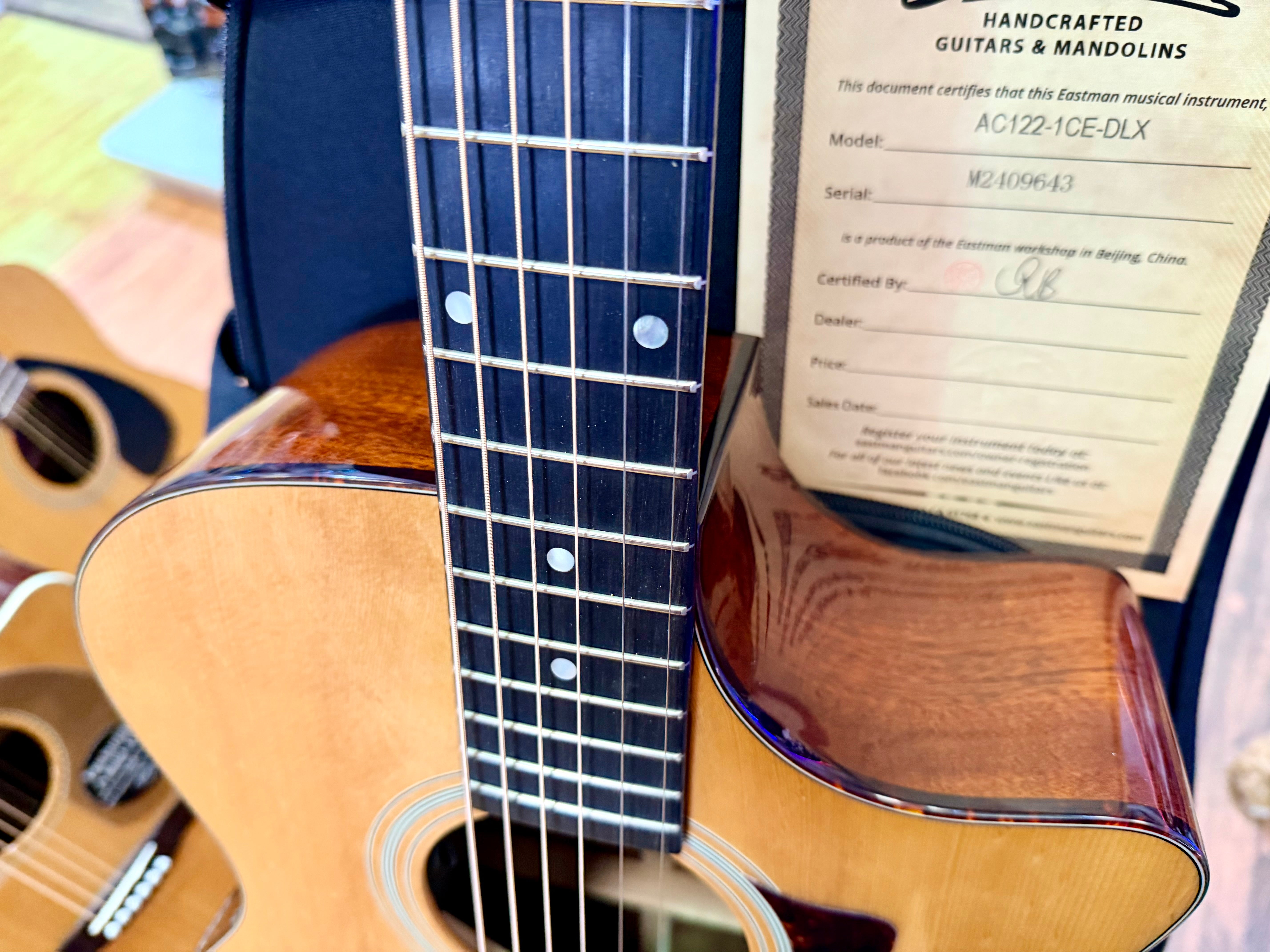 ✨MINT✨ 2024 Eastman AC122-1CE DLX Deluxe Electro Acoustic Guitar~ Natural + Bag!