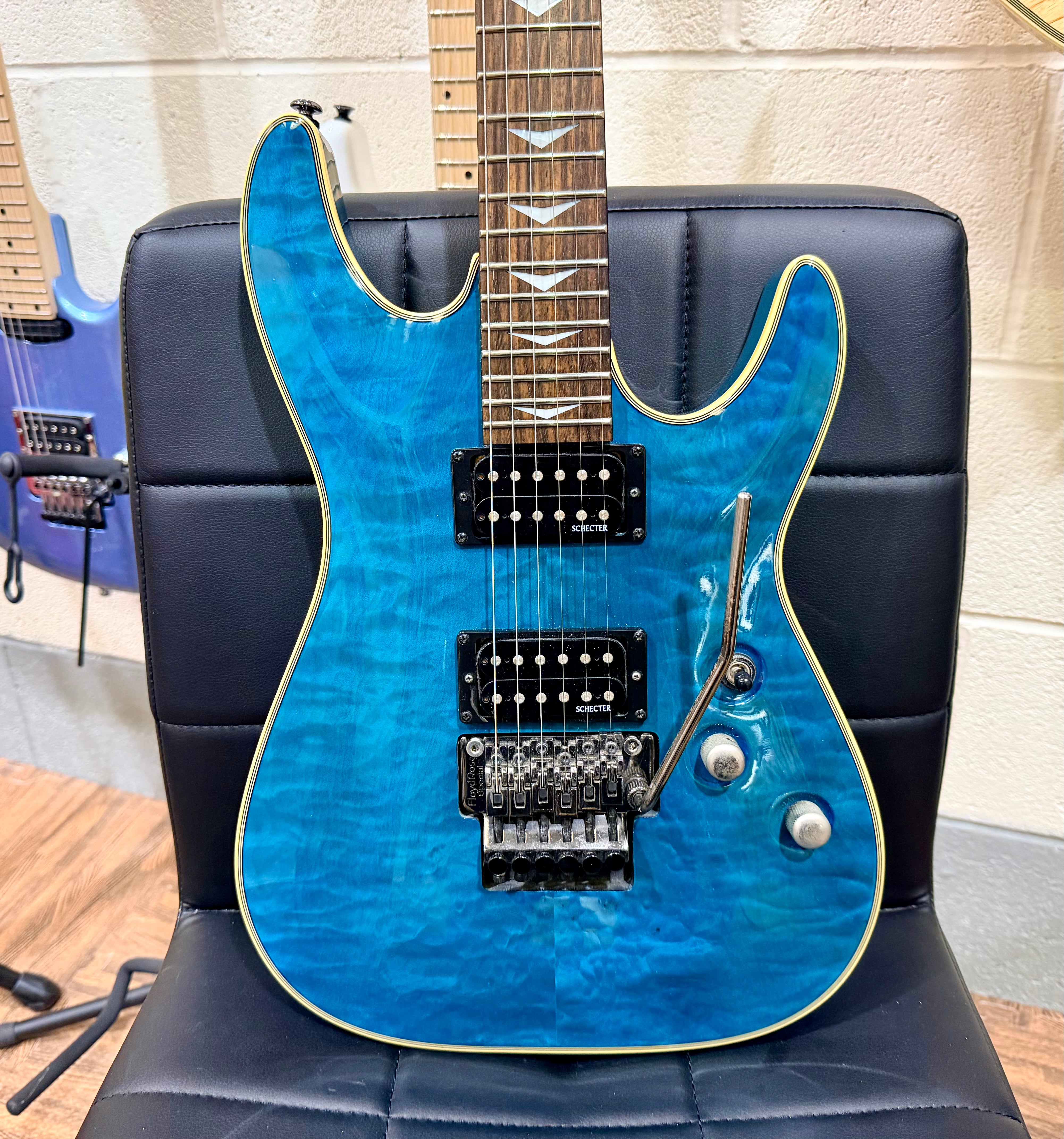 π₯2009π₯ Schecter Omen Extreme 6 FR~ Ocean Blue Burst~ Floyd Rose Model!