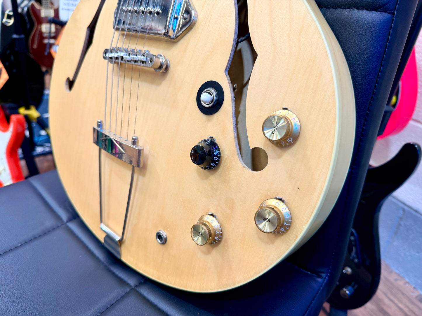🌟JOHN LENNON SPEC🌟 Epiphone Casino Natural Hollowbody Guitar~ 2009 Model!