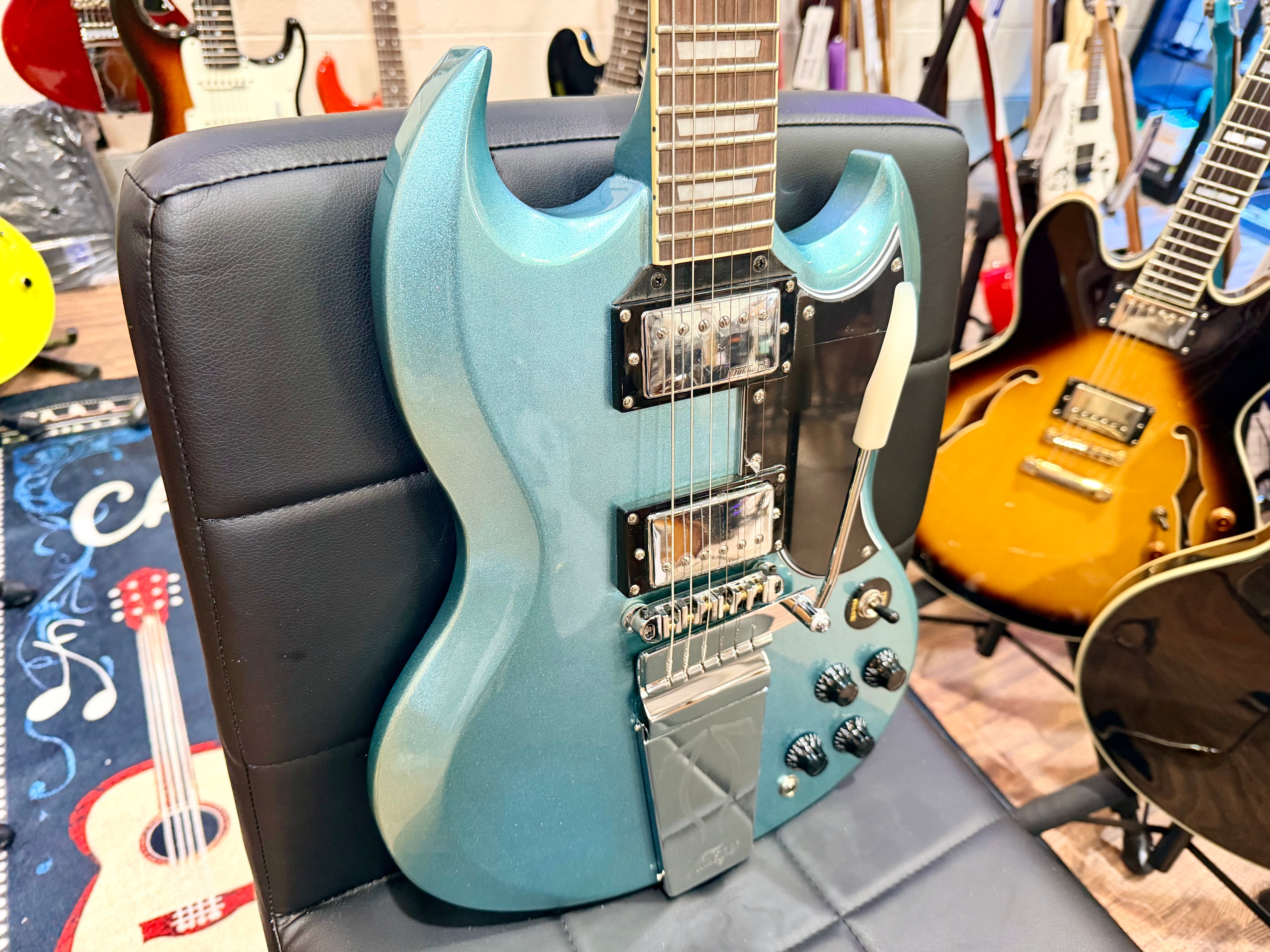 ⚡️B-STOCK⚡️ Vintage VS6 ReIssued~ Vibrola Tailpiece~ Gun Hill Blue SG ~ Tremolo!