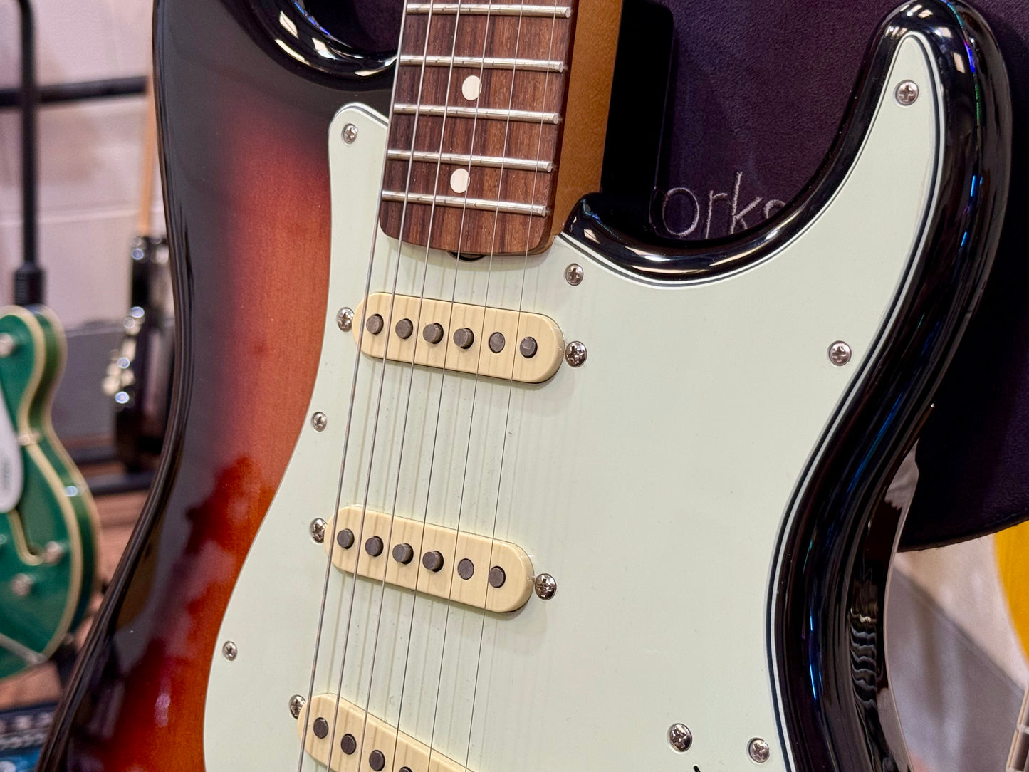 🌟2023🌟 Fender Robert Cray Signature Stratocaster~ Custom Shop P’ups~ Sunburst!