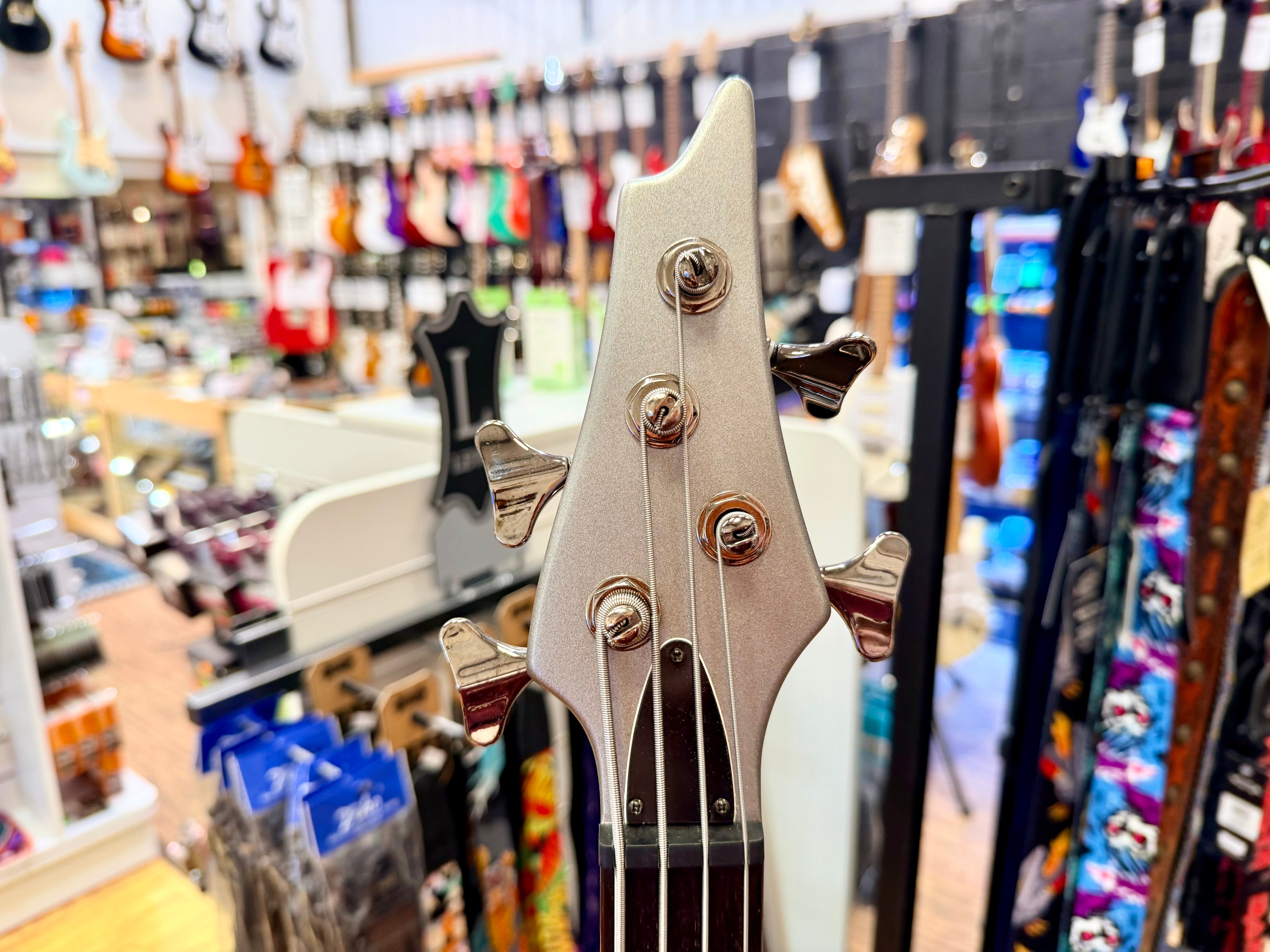 🔥RARE🔥 2001 Ibanez Ergodyne EDA900 Bass~ Korea~ Silver Flat Luthite~ Piezo!