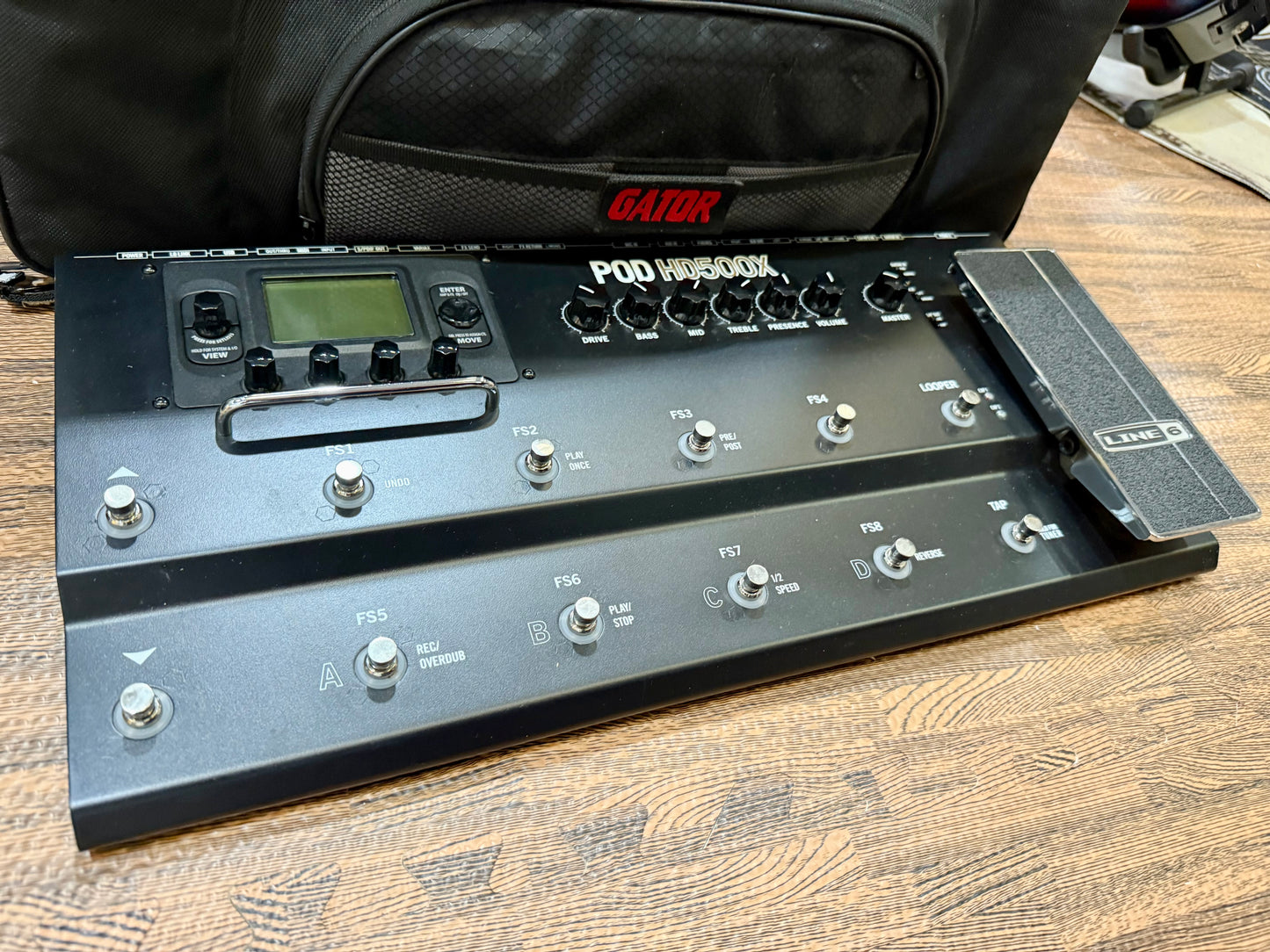 🎸 Line 6 POD HD500X Guitar Multi-Effects Processor Pedalboard Unit~ Gig Bag 🎸