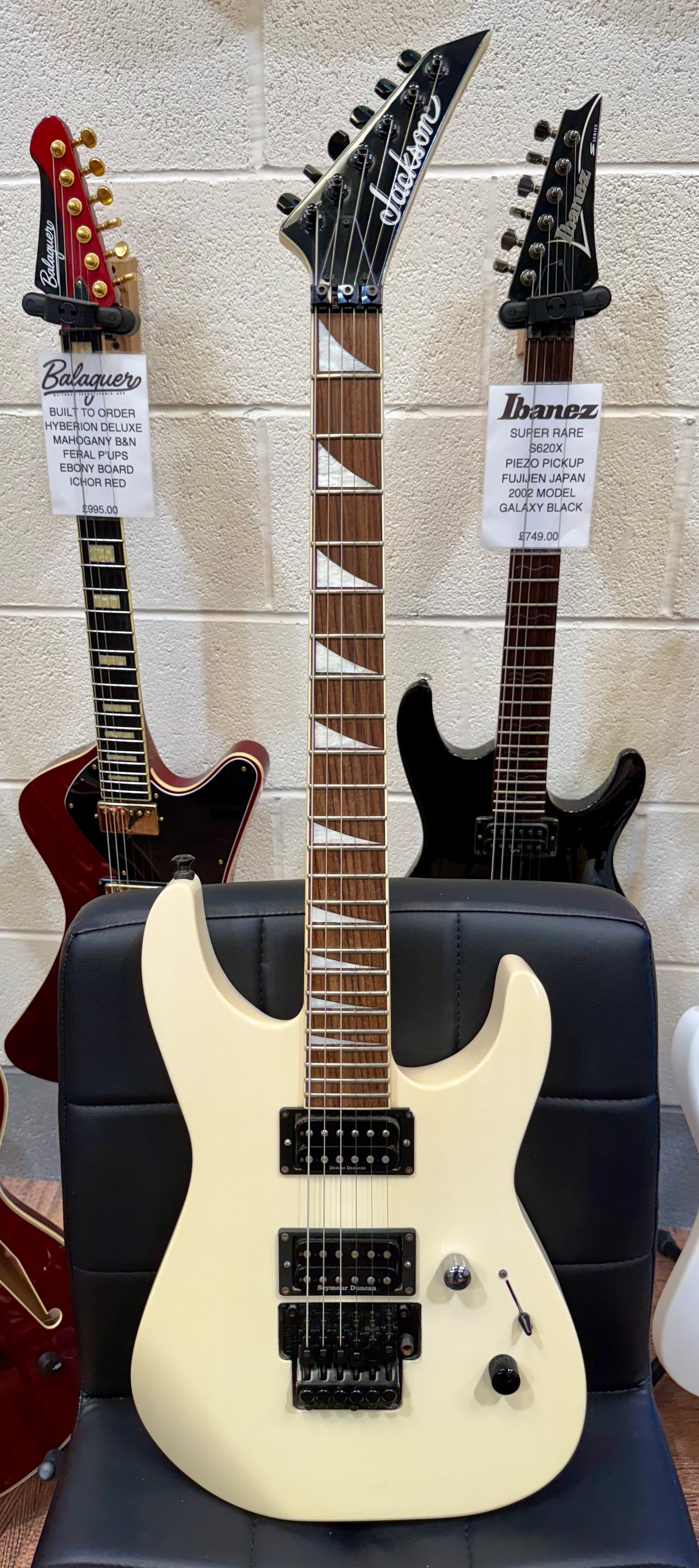 🔥SEYMOUR DUNCAN🔥 Jackson SLX DX Soloist Thru Neck~ Creme ’Vintage’ White!