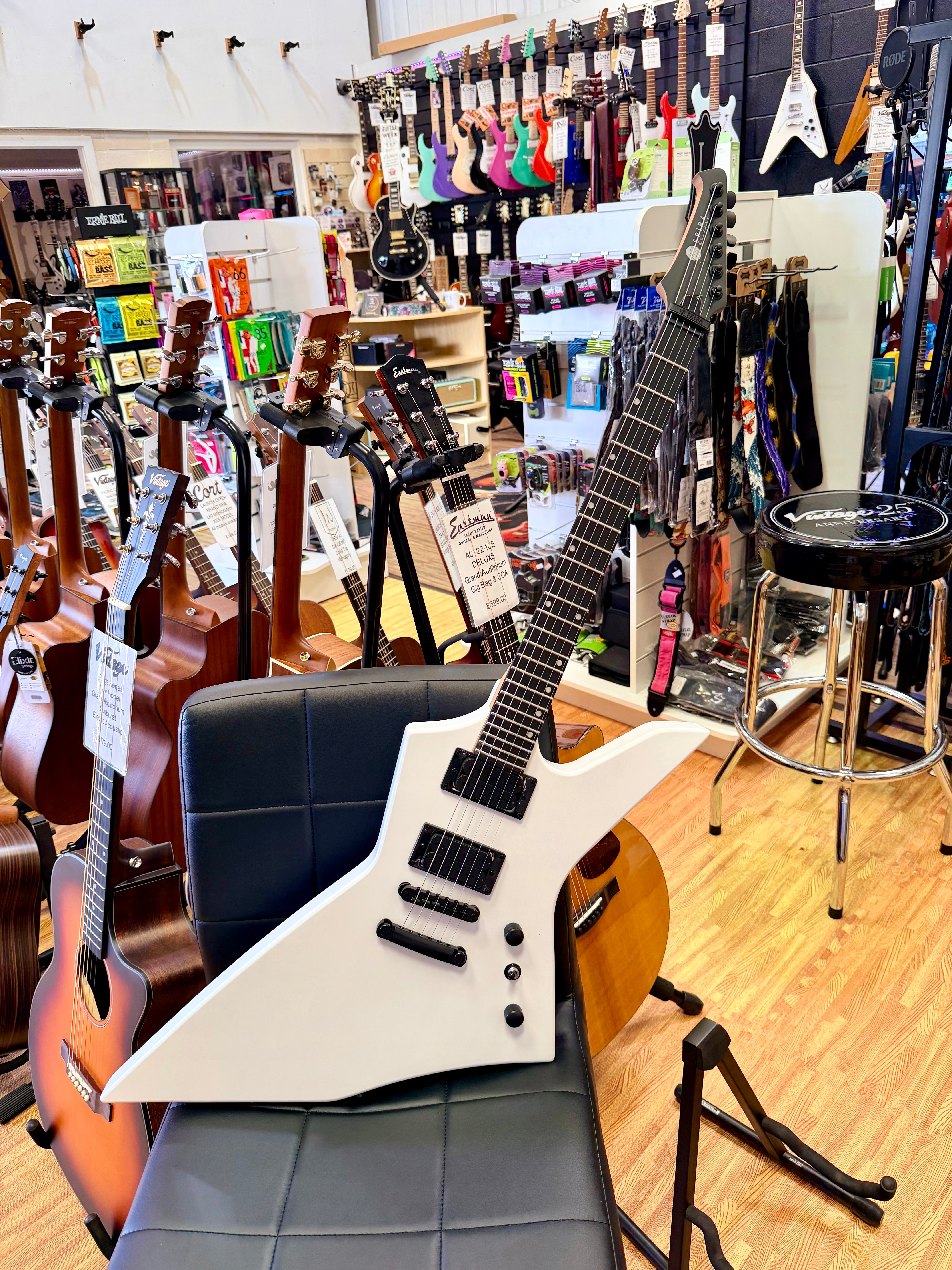 ⚡️NEW⚡️ Spira X-400 Satin White Offset Explorer Electric Guitar HH~ Roasted Neck