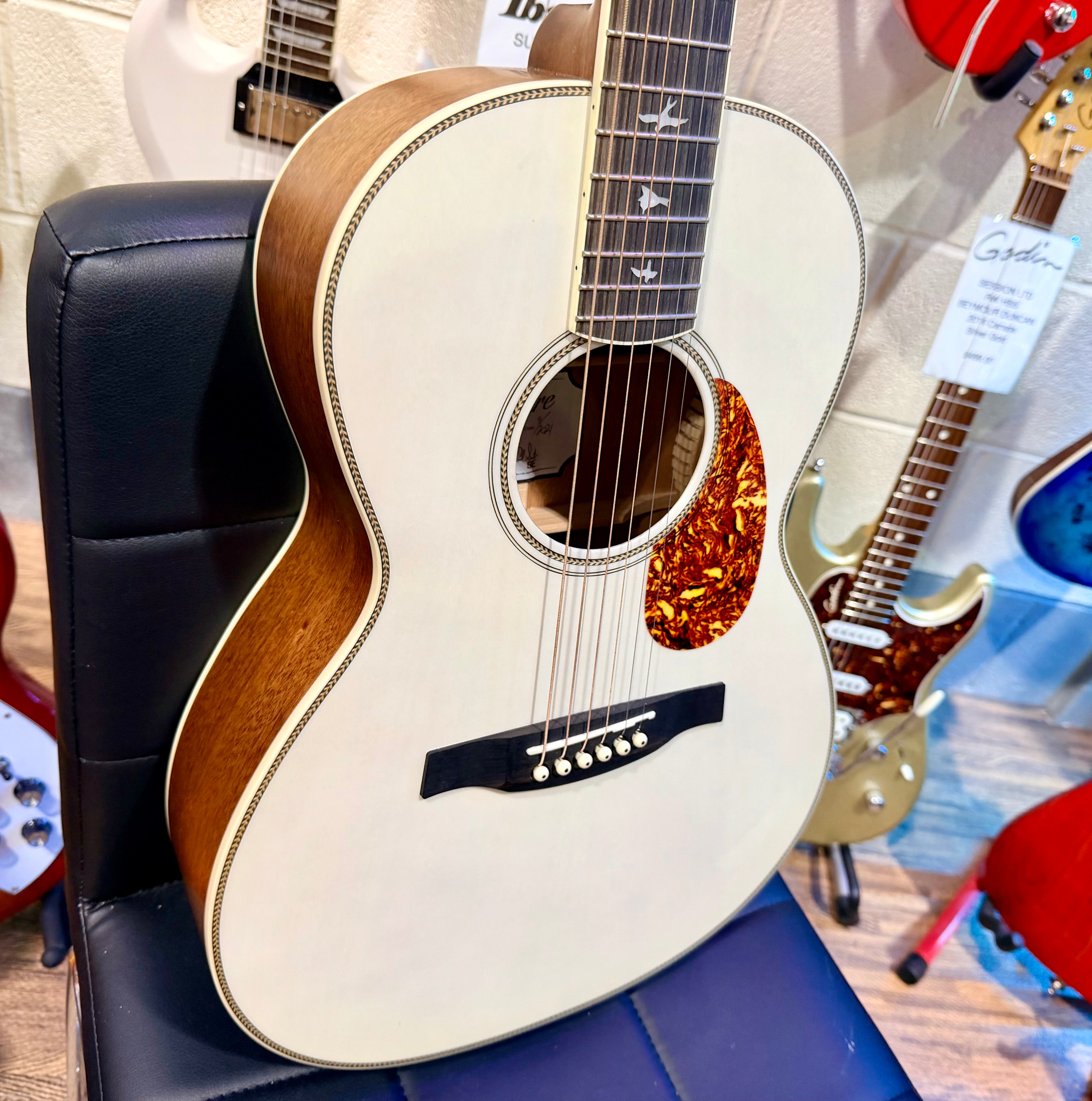 🌟2021🌟 PRS SE Tonare Parlour P20E Electro-Acoustic Guitar~ White + Gig Bag!