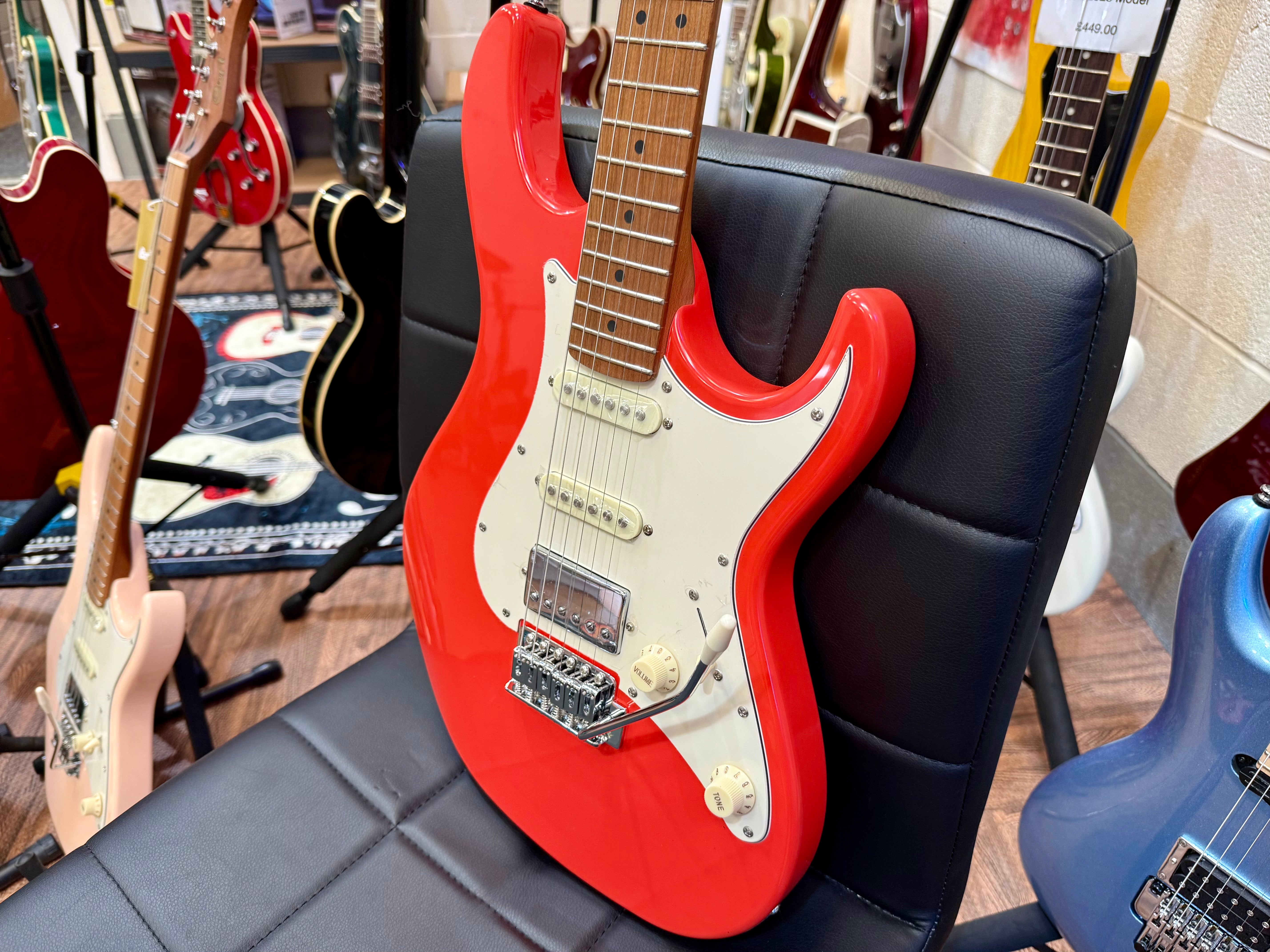 🌟BRAND NEW🌟 Cort G200SE Limited Edition~ Scarlet Red~ Roasted Maple~ Latest Model!