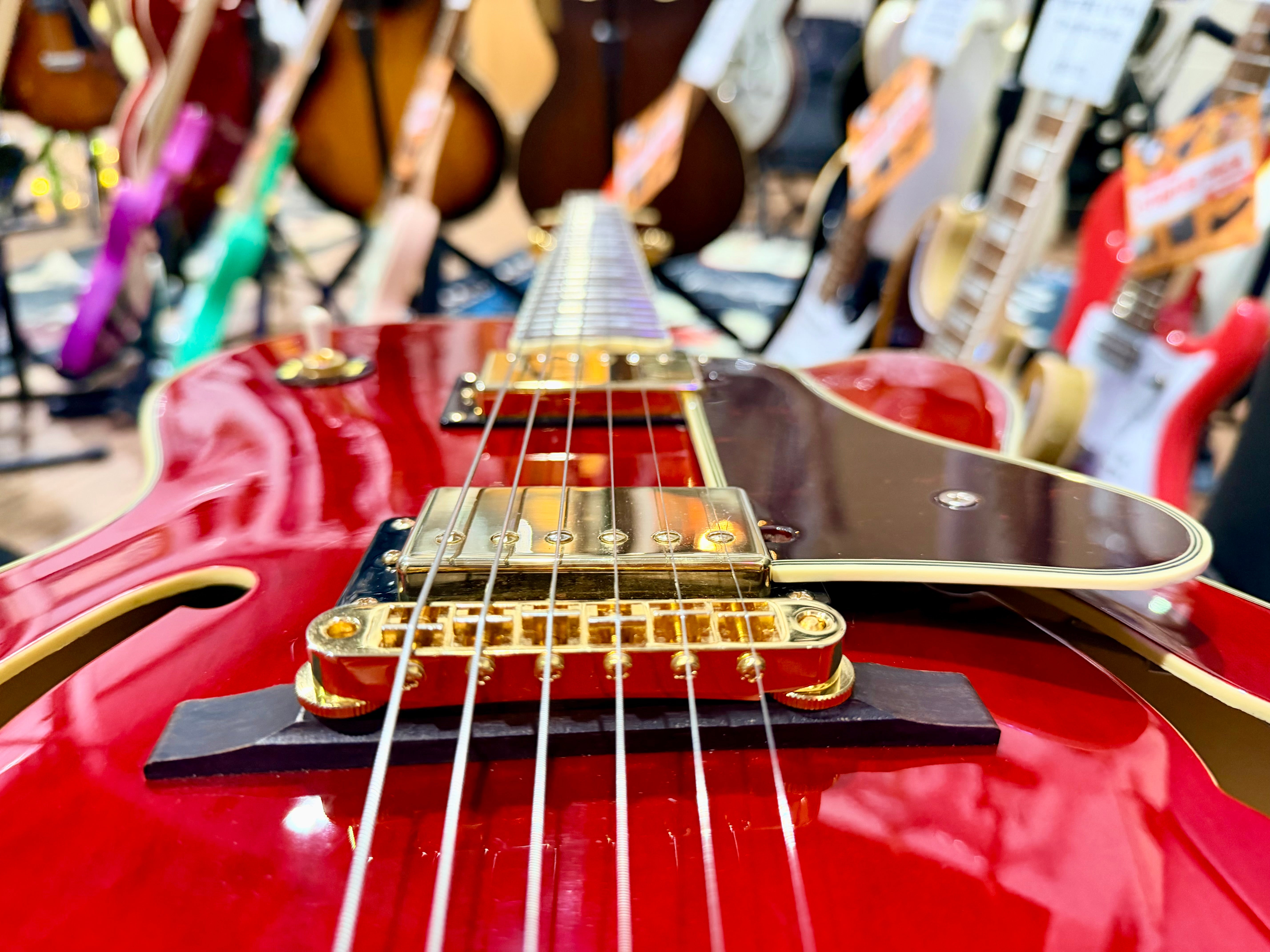 🔥MINT 2019🔥 Epiphone Joe Pass Emperor II Pro~ Rare Wine Red Hollowbody + Hard Case