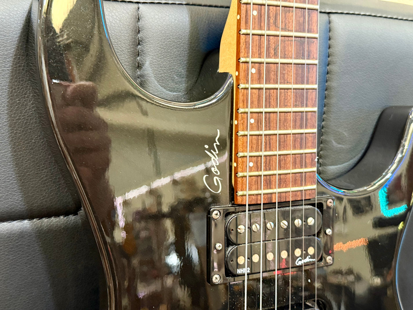 🔥VERY RARE🔥 Godin Freeway Floyd Superstrat Electric Guitar~ Black Pearl~ Case!