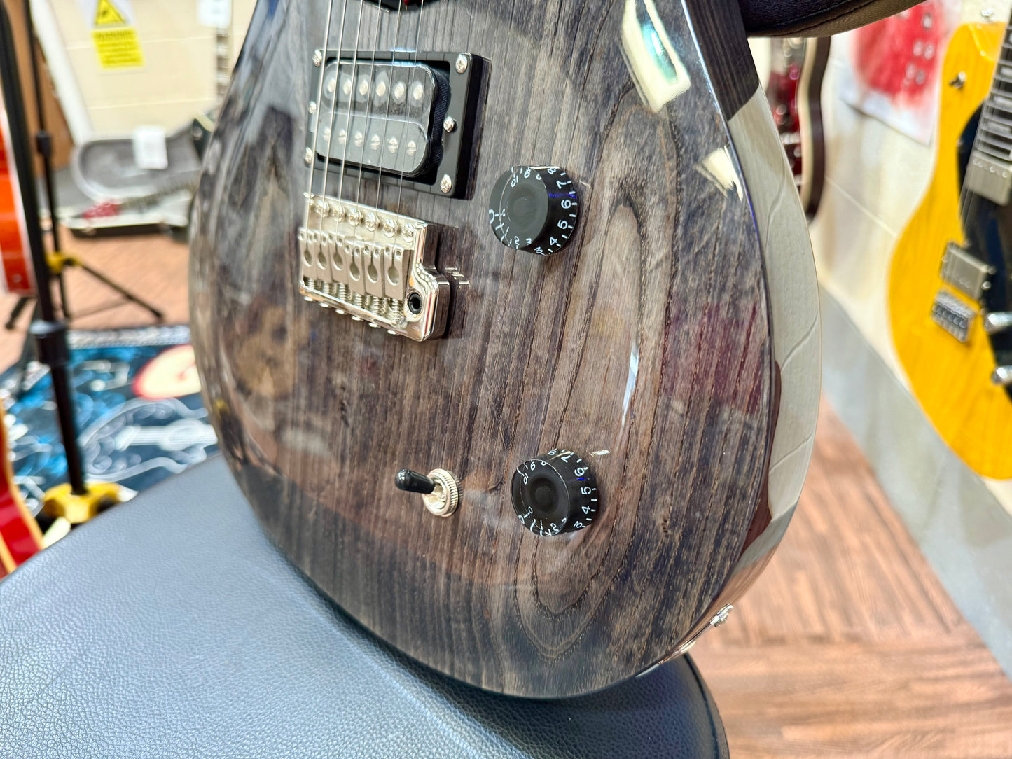 🔥NEW🔥 PRS SE Specialty~ Swamp Ash Special - Charcoal HSH~ Maple Neck~ Gig Bag!