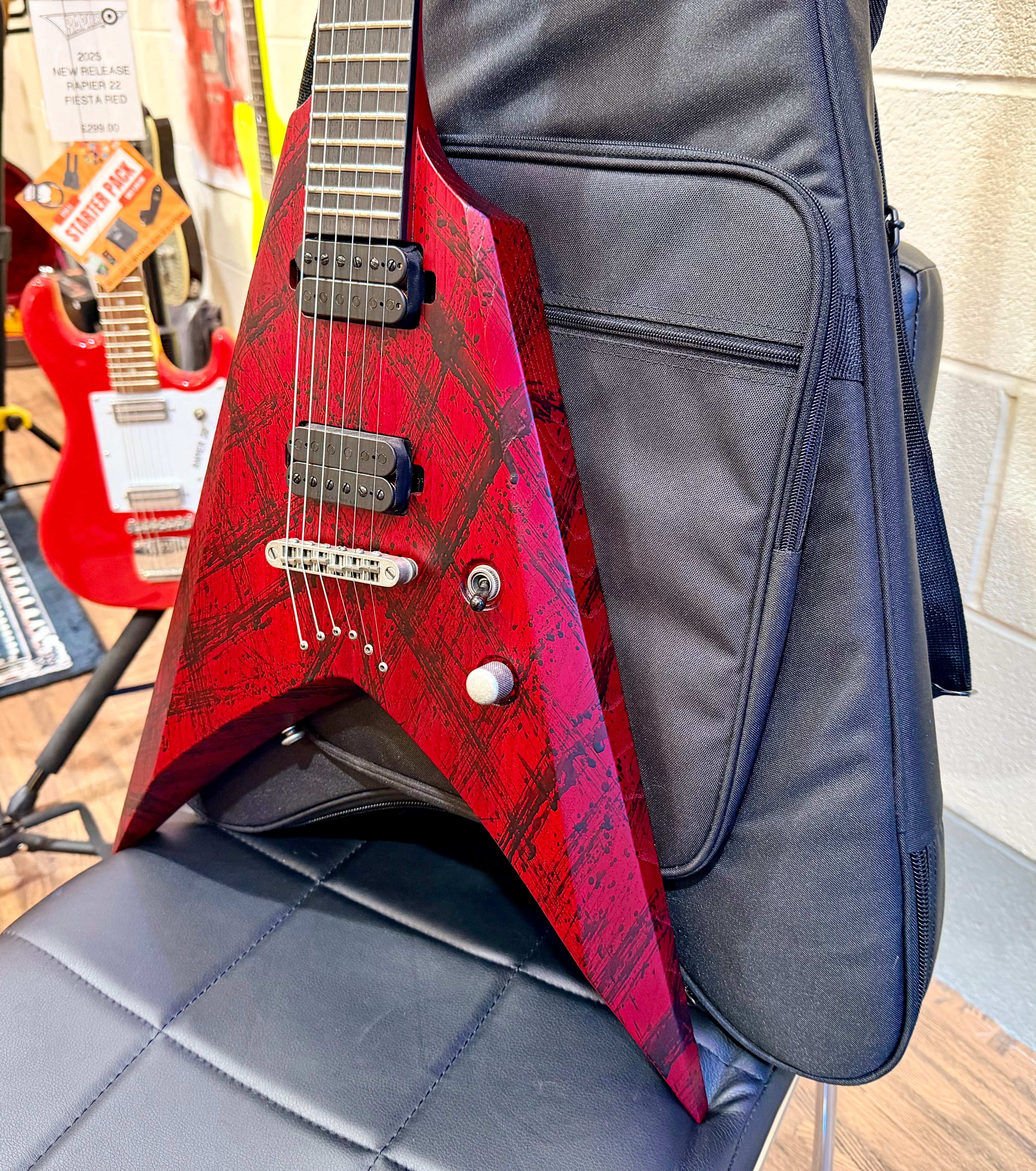 🔥2025🔥 Solar V2.6 Cannibalismo + Plus Flying V~ Blood Red~ Gig Bag~ MINT!