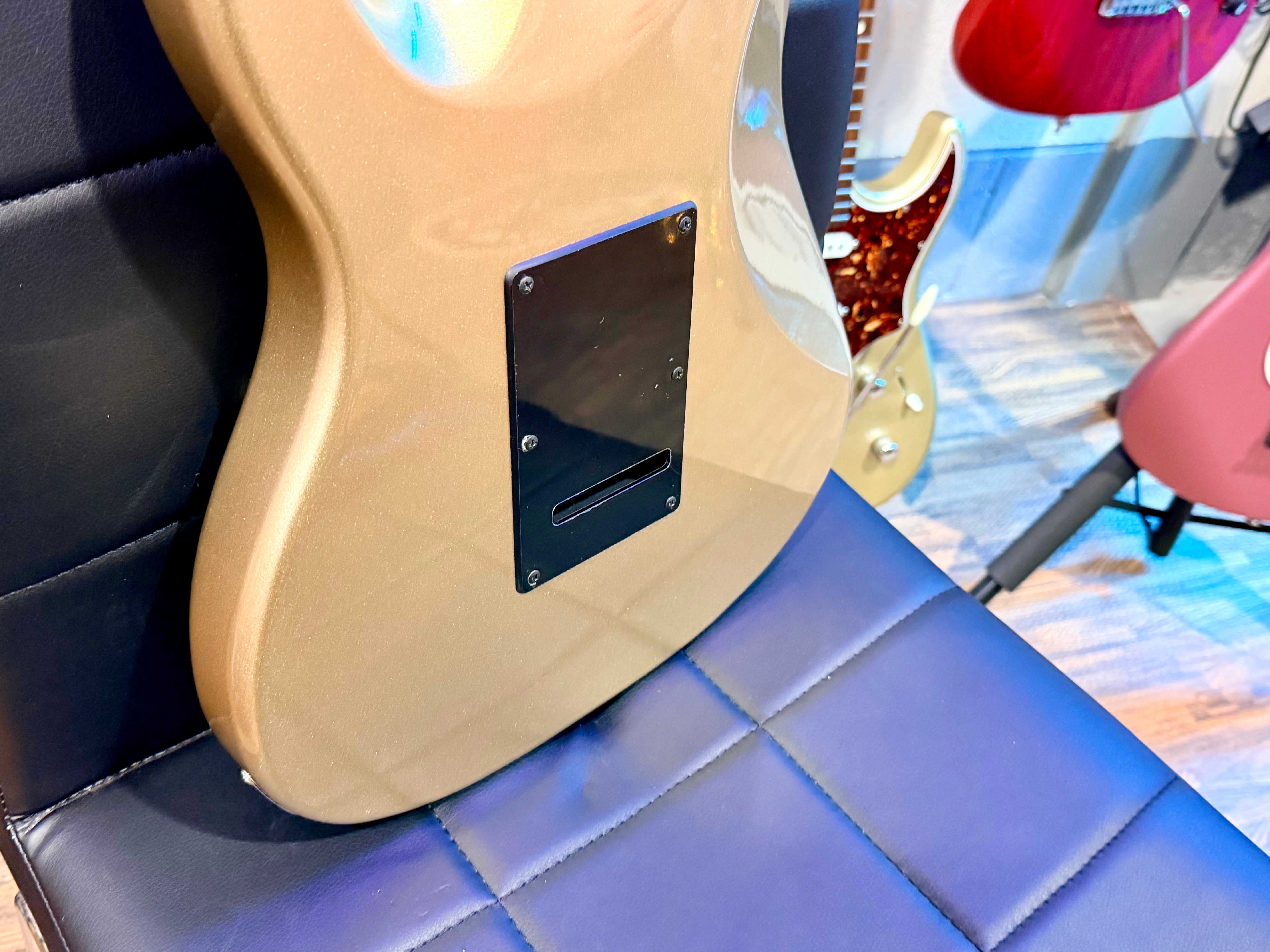 🌟EX-DEMO🌟 Sire Larry Carlton S7 Electric Guitar~ Champagne Gold~ 2025!