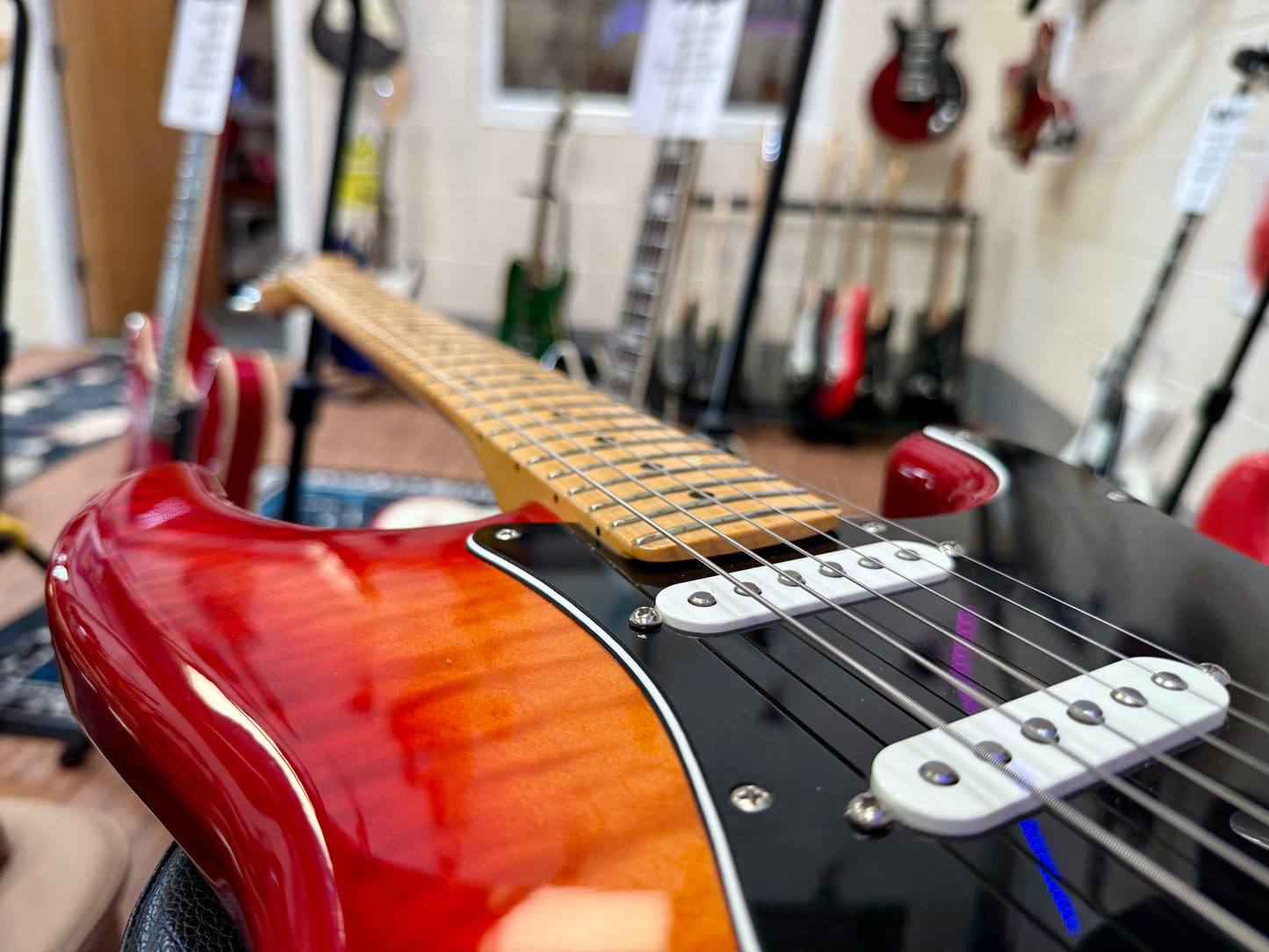 🔥2022🔥 Fender Player Plus Top Stratocaster~ Aged Cherry Burst~ Mexican Strat!