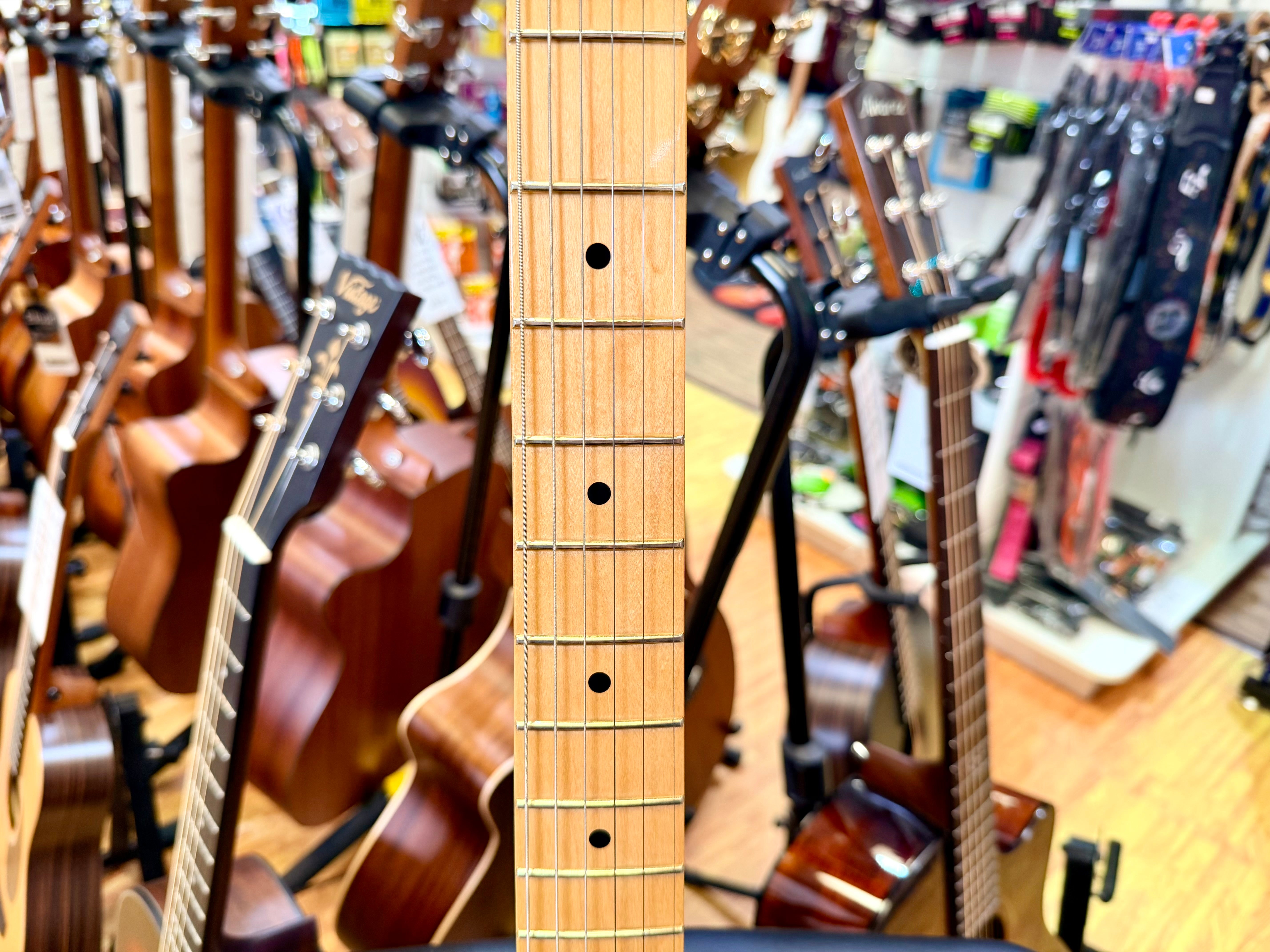 ✨2018✨ Fender Player Stratocaster~ Buttercream~ Maple Neck~ Made in Mexico!