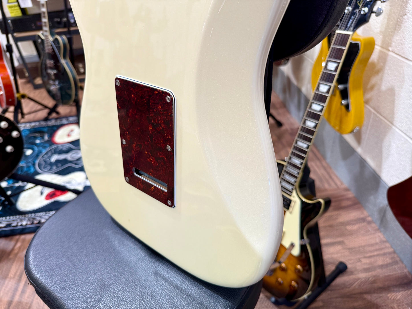 🌟2021 MINT🌟 Fender Player Plus Stratocaster~ Olympic Pearl White~ Push/Pull!