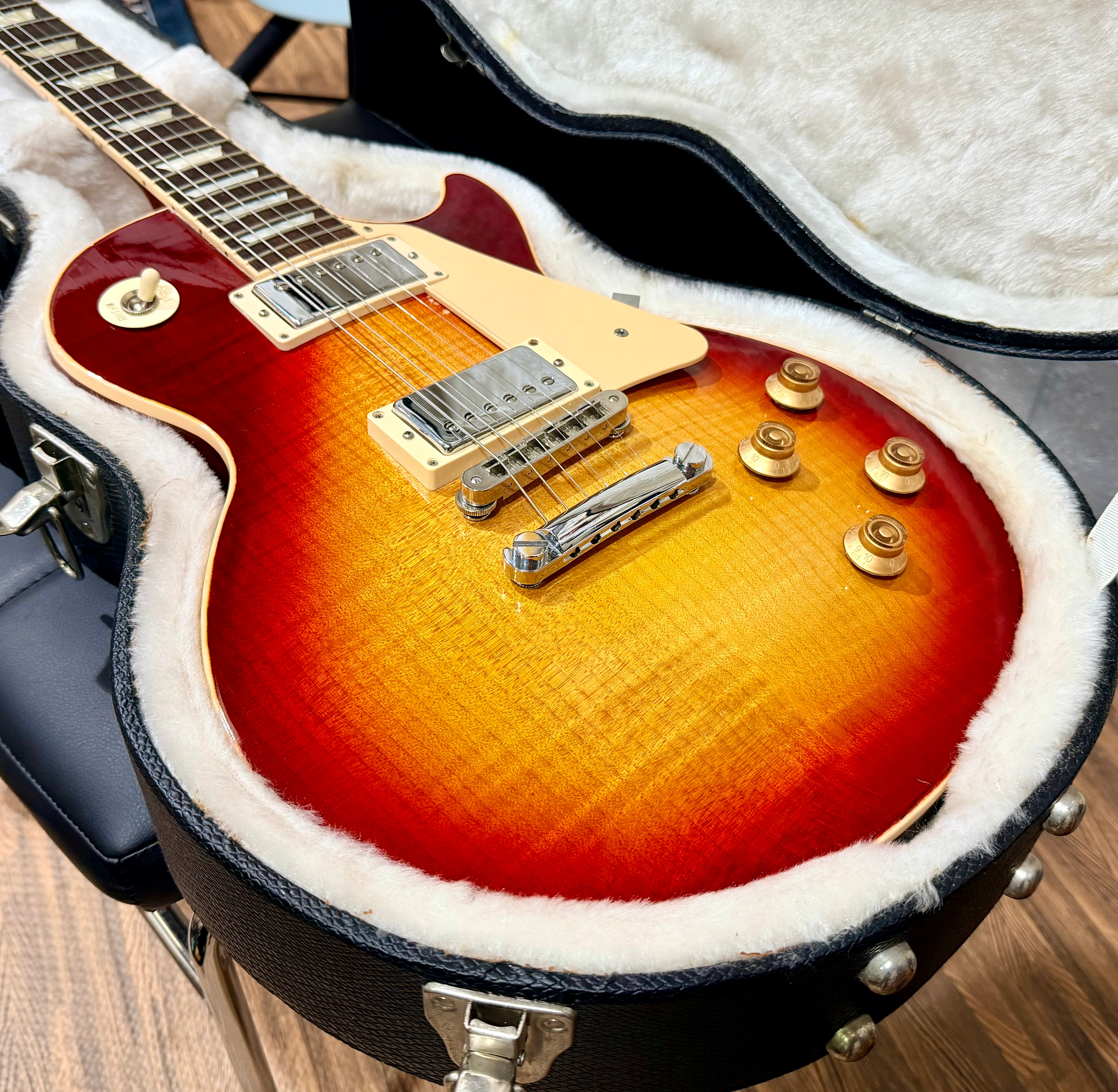 ☀️2016☀️ Gibson Les Paul Standard Plus Top~ Cherry Sunburst~ Hard Case~ USA!