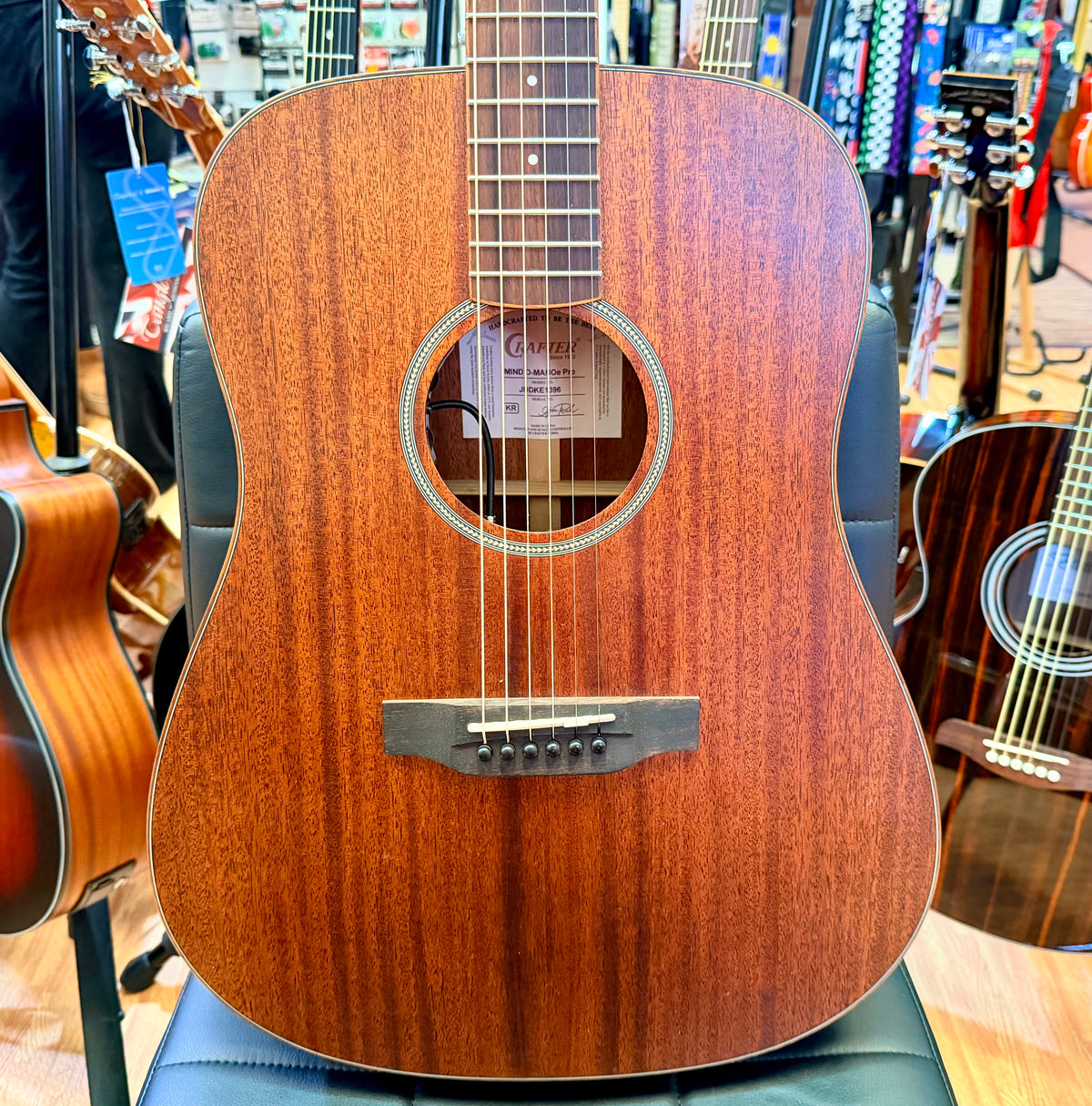 Crafter MIND D-MAHOe Pro Electro Acoustic Guitar~ Solid Mahogany Top + Gig Bag