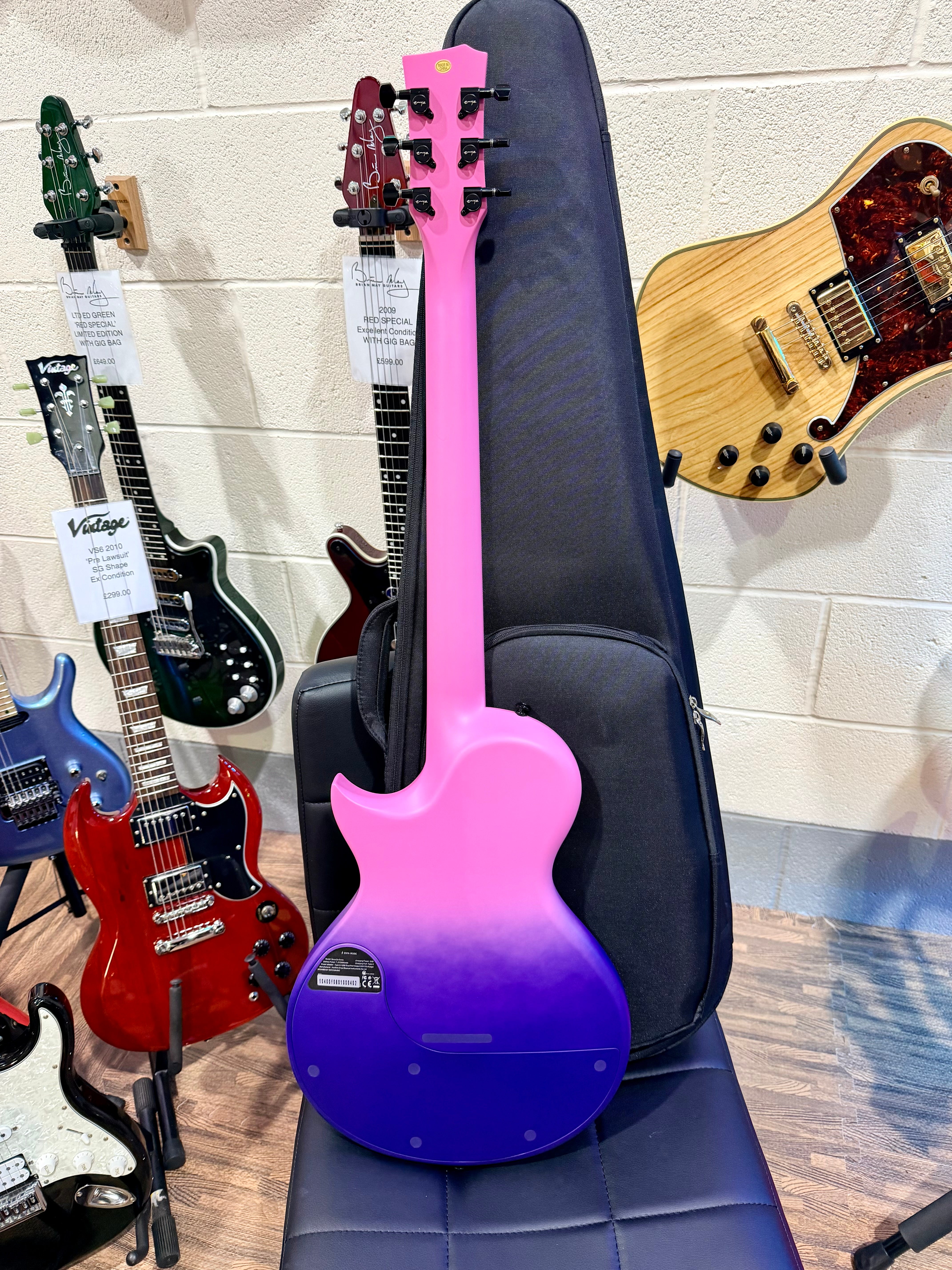 🔥 Enya Nova Go Sonic~ Cosmic Purple~ Smart Electric Guitar~Speaker & FX + Bag 🔥