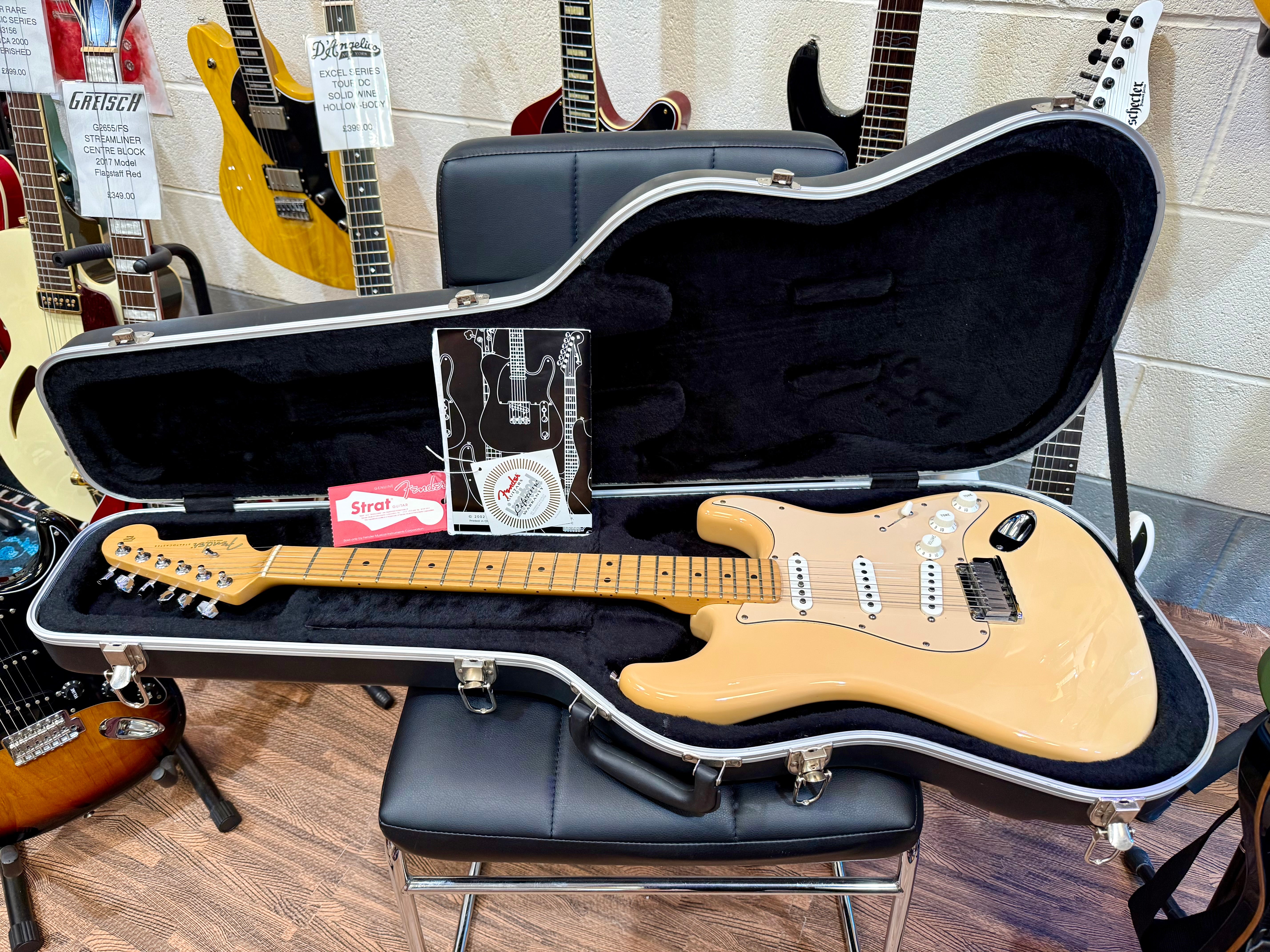 🌟2005 60th Anniversary🌟 Fender American Standard Stratocaster~ Vintage White!