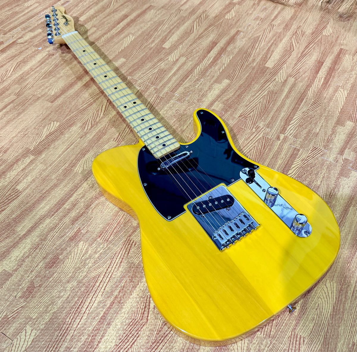 2026 Fender Standard Telecaster Butterscotch Blonde~ Maple Neck~ Ex Demo!