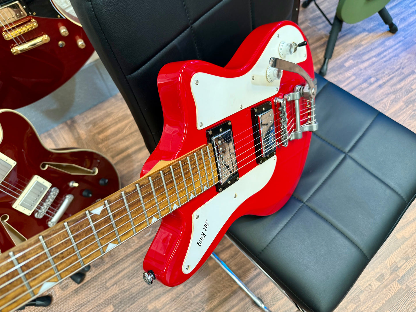 đ„SUPER RAREđ„ Ibanez JTK4 Jet King Standard~ Gloss Red Circa 2007/8 âPawnshopâ!
