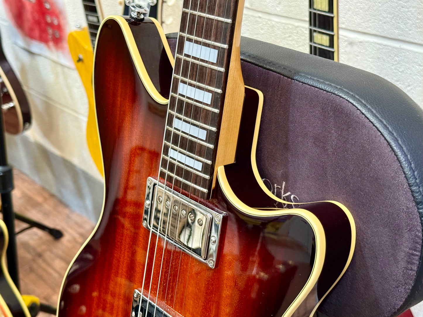 š„MINTš„ Ibanez Prestige Roadcore RC1320-DBS ~ Dark Brown Sunburst~ Hard Case!