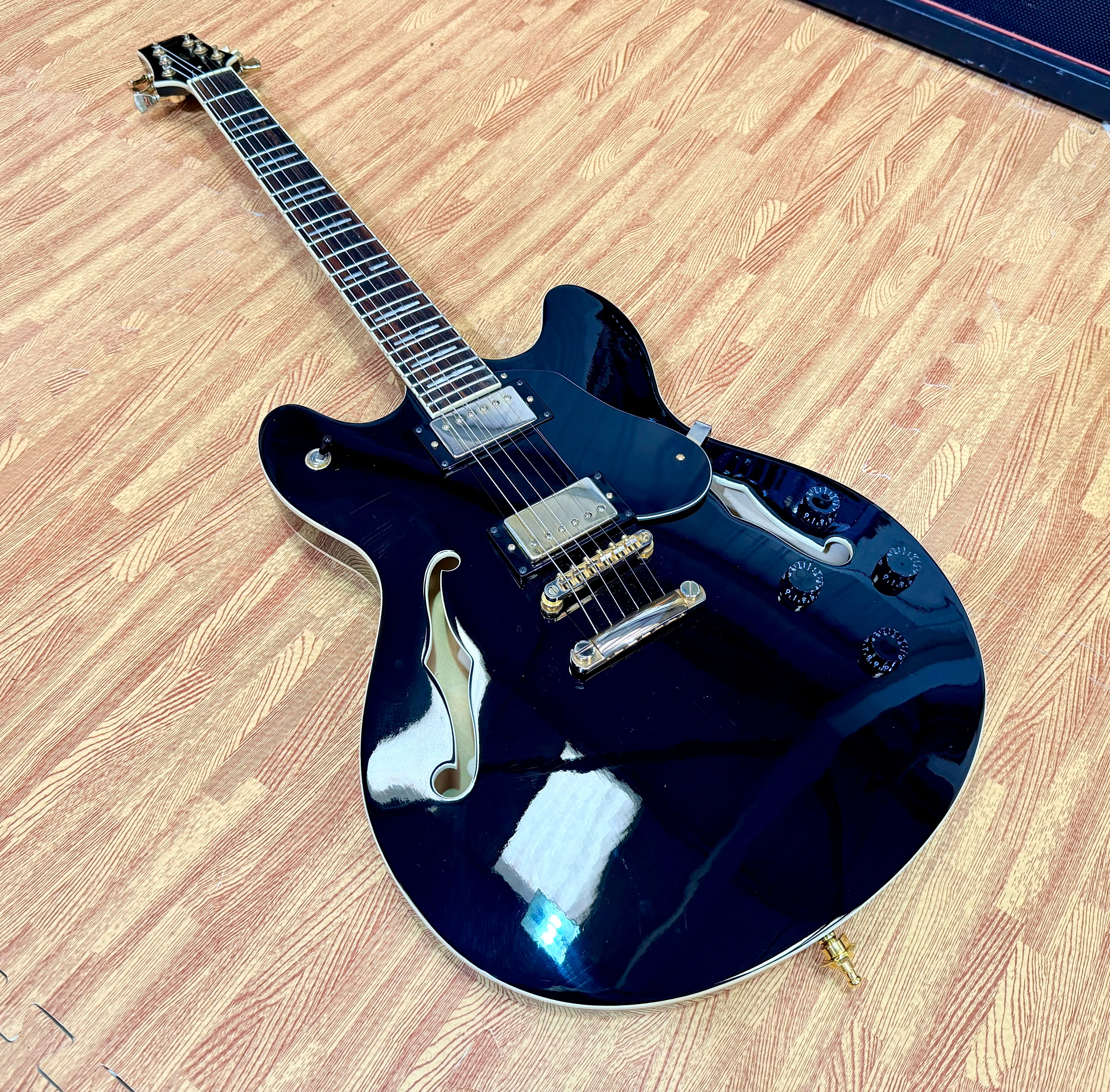 🌟LOVELY🌟 Peavey JF1EX Semi-Hollow Electric Guitar~ Early Korean Made Model 🇰🇷