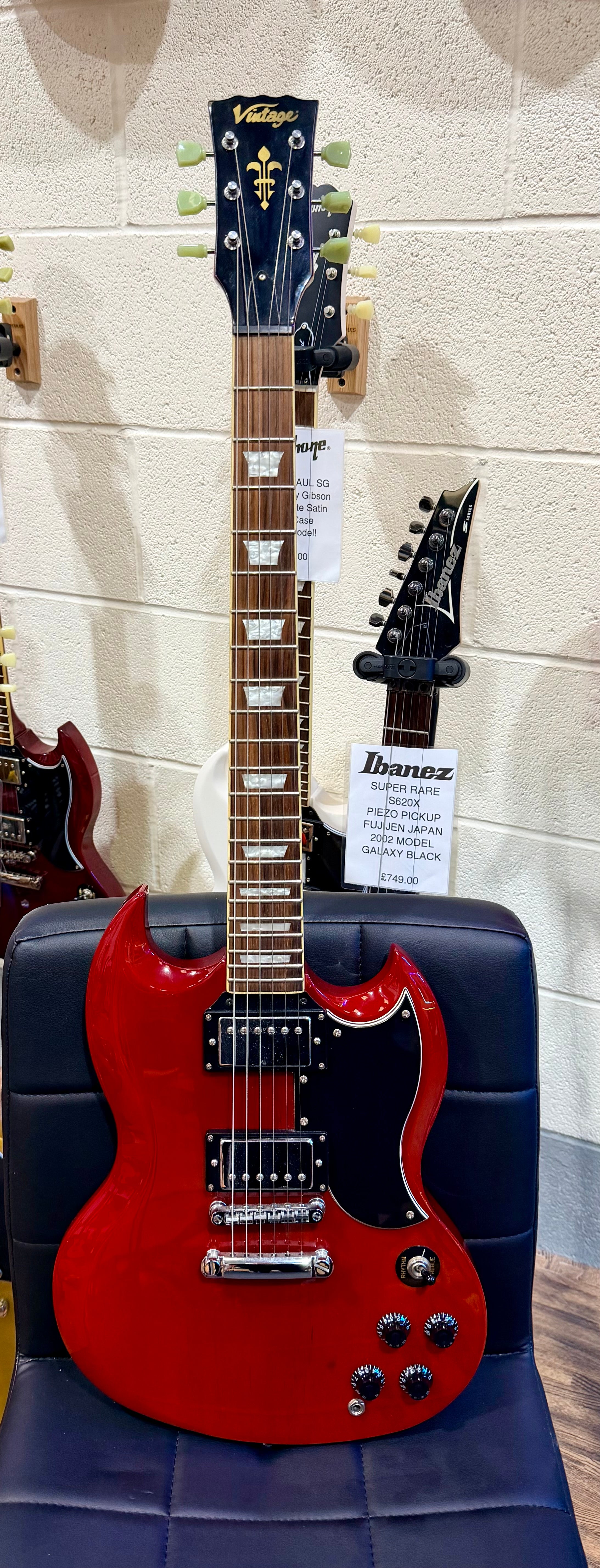 🍒 Vintage VS6 Reissued Electric Guitar~ Cherry Red~ SG Style 🍒