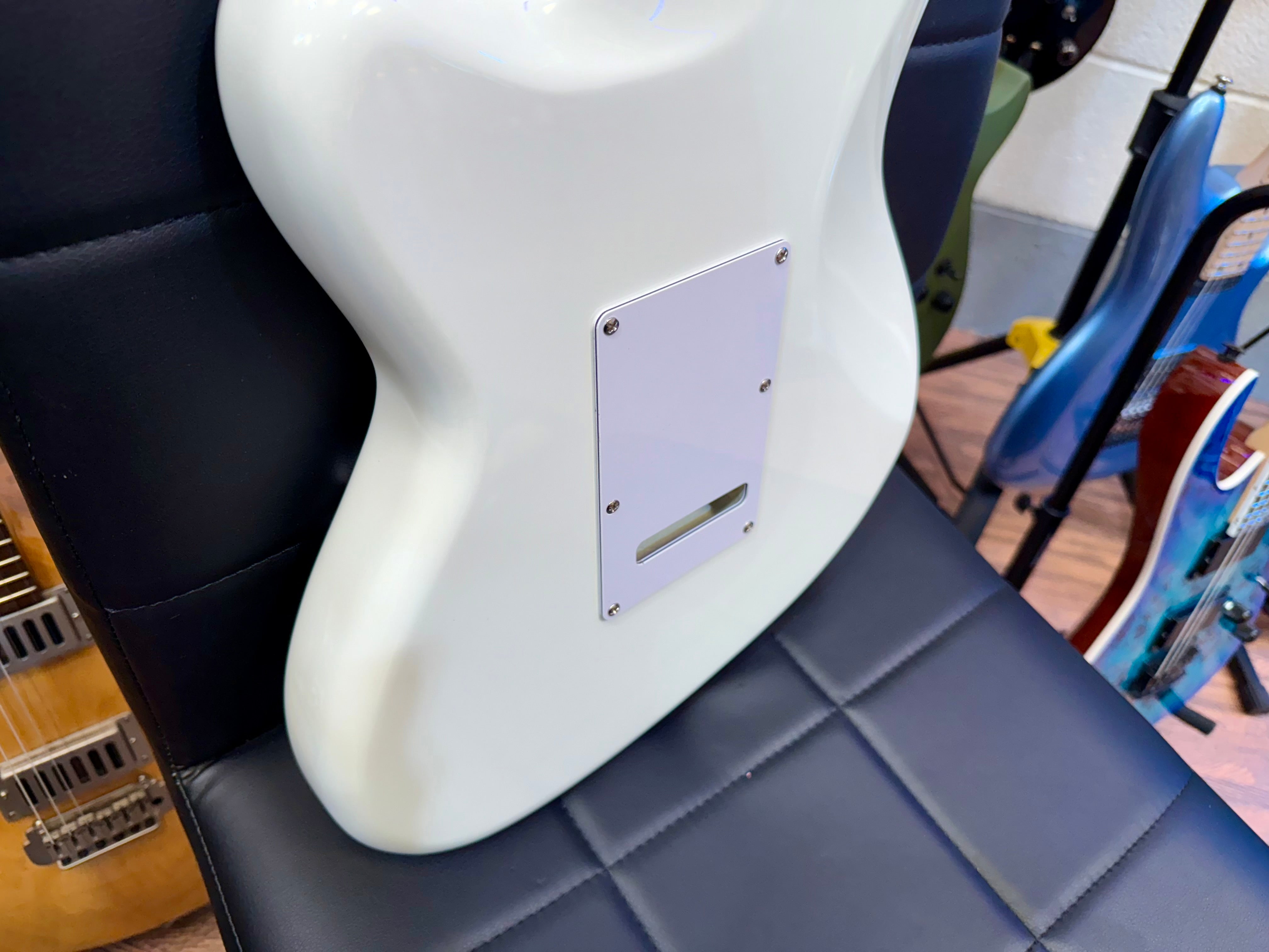 🔥MINT🔥 Ibanez ICHI00 Talman Style Guitar~ Vintage White ~ Ichika Nito Model!