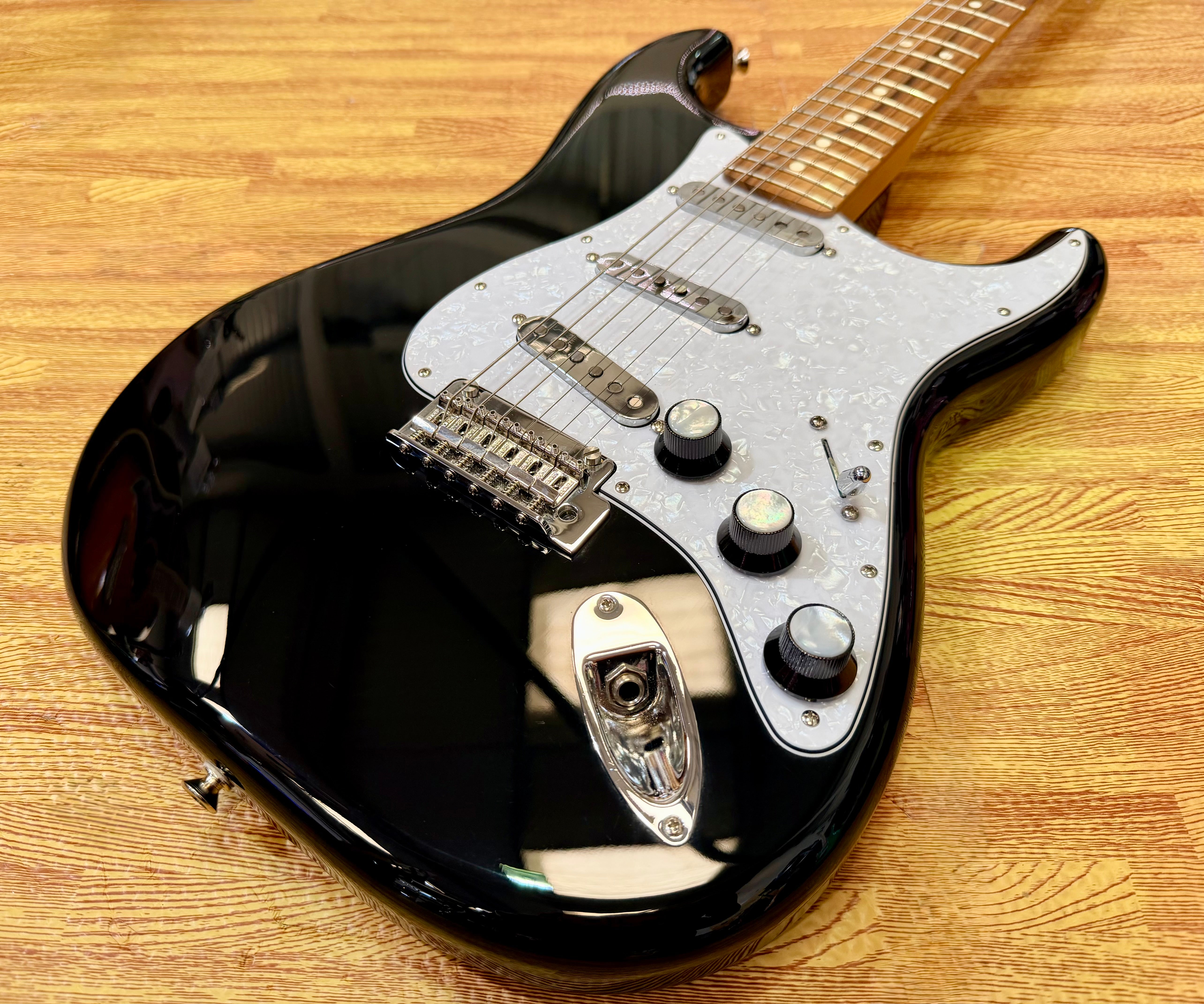 ✨2023✨ Fender Ltd Ed Roasted Player Stratocaster~ Black + Custom Shop Pickups!