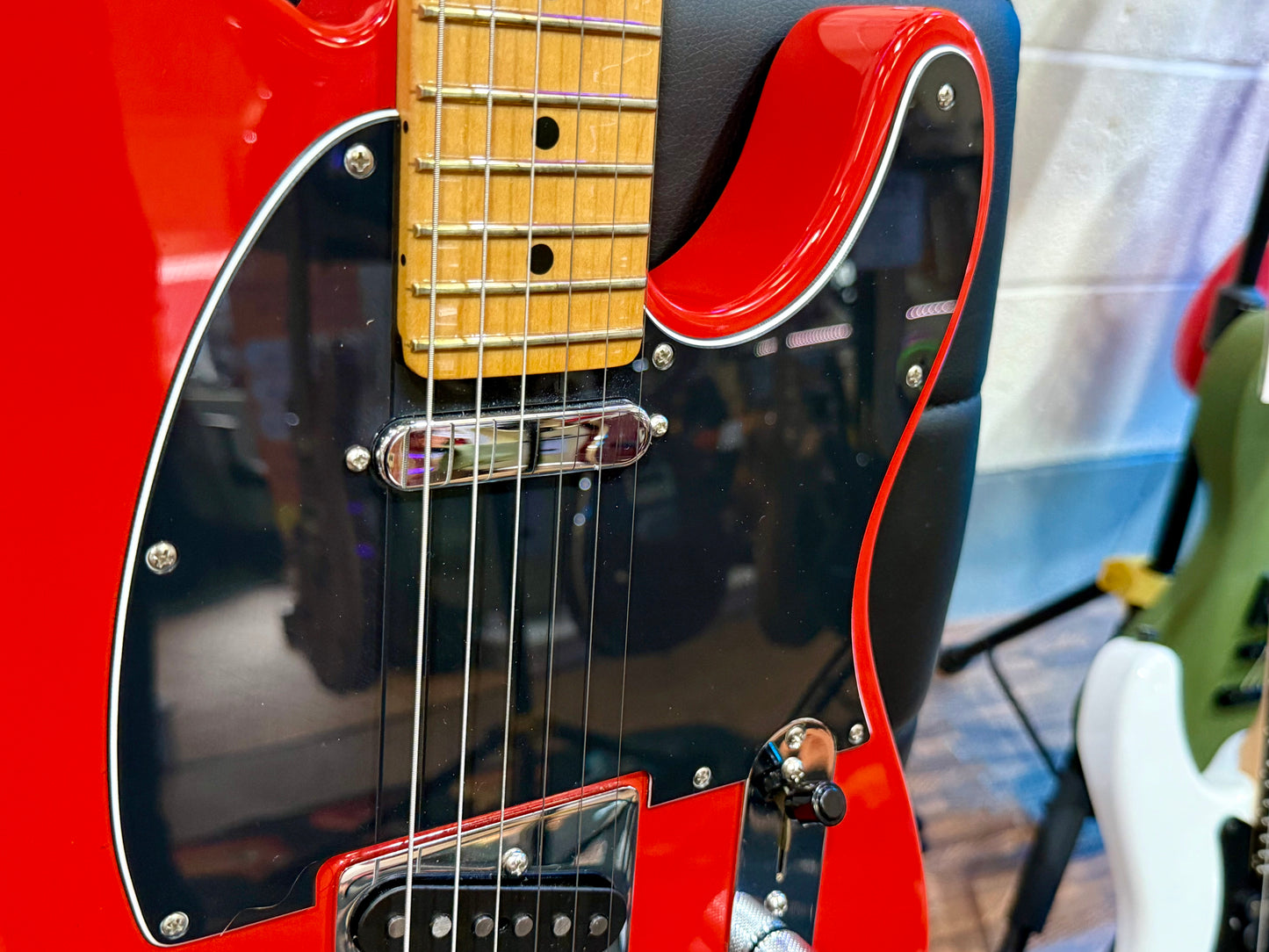 🌟2024🌟 Fender Player II Telecaster~ Coral Red~ Maple Neck~ Mexican Tele~ MIM!