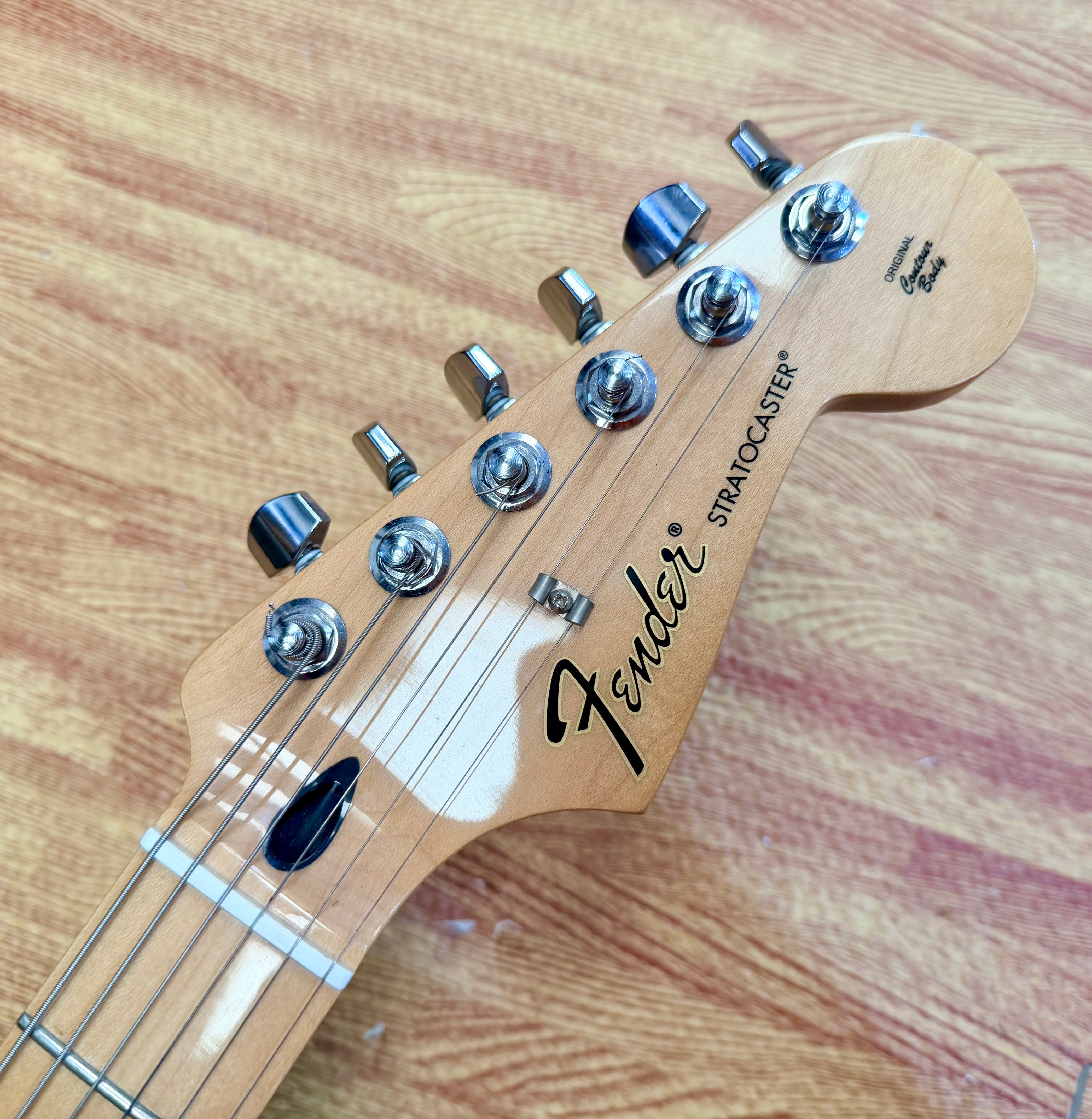☀️2017☀️ Fender Standard Stratocaster~ Mexican MIM~ Brown Sunburst~ Maple~ Strat