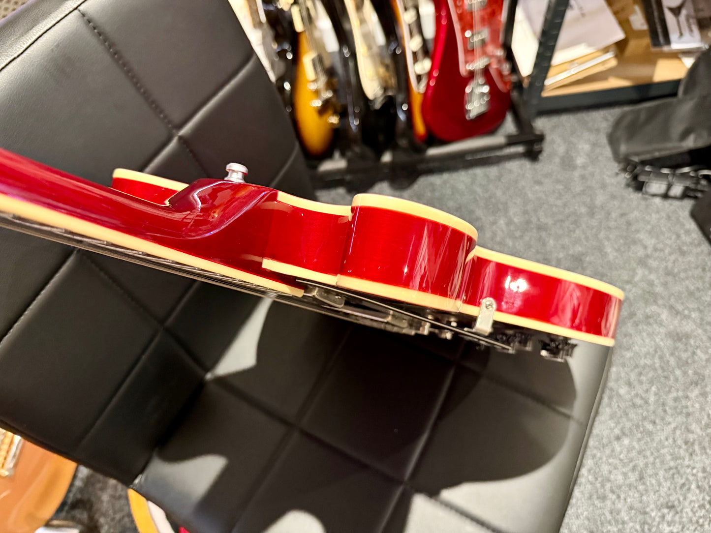 π2012 π Epiphone Dot ES-339 Semi-Hollow Electric Guitar~ Cherry Red~ Lovely!