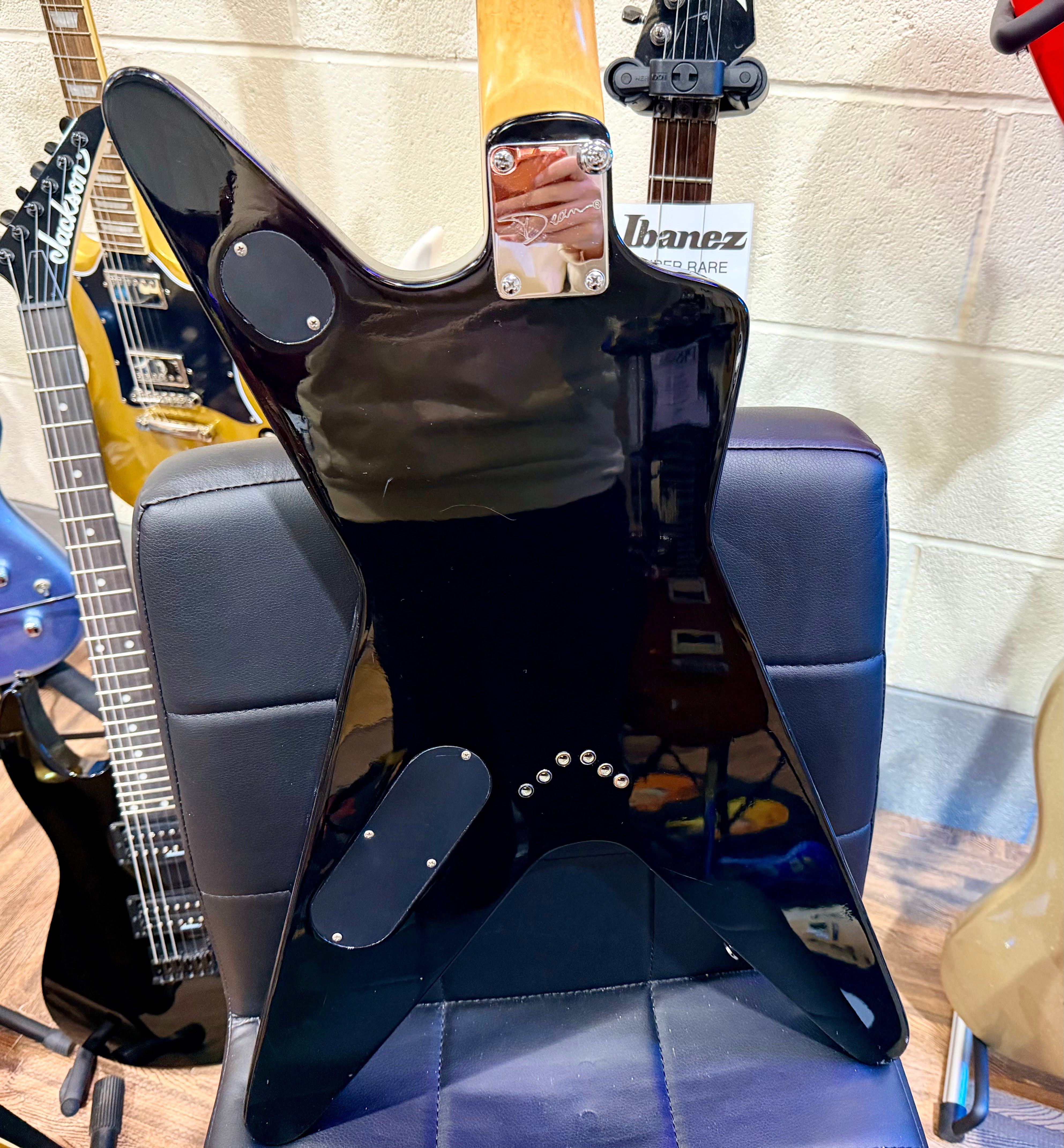 🔥 DIMEBAG DARRELL 🔥 Dean DBD T Tribute ML Dimebag Model~ Gloss Black~ Mid 00’s