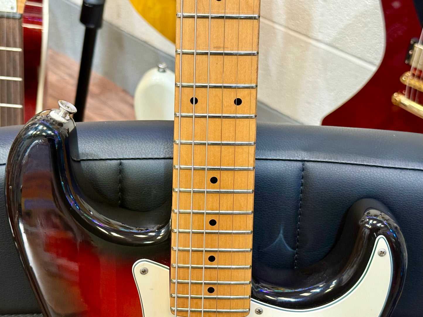 🔥 1985 MADE IN JAPAN 🔥 Fender Contemporary Stratocaster~ Japanese~ Sunburst!