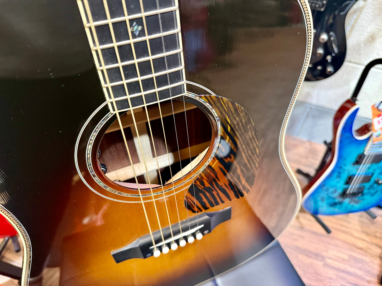 🔥2017 USA🔥 Gibson J45 Custom Electro Acoustic Guitar~ Hard Case~ REPAIRED!
