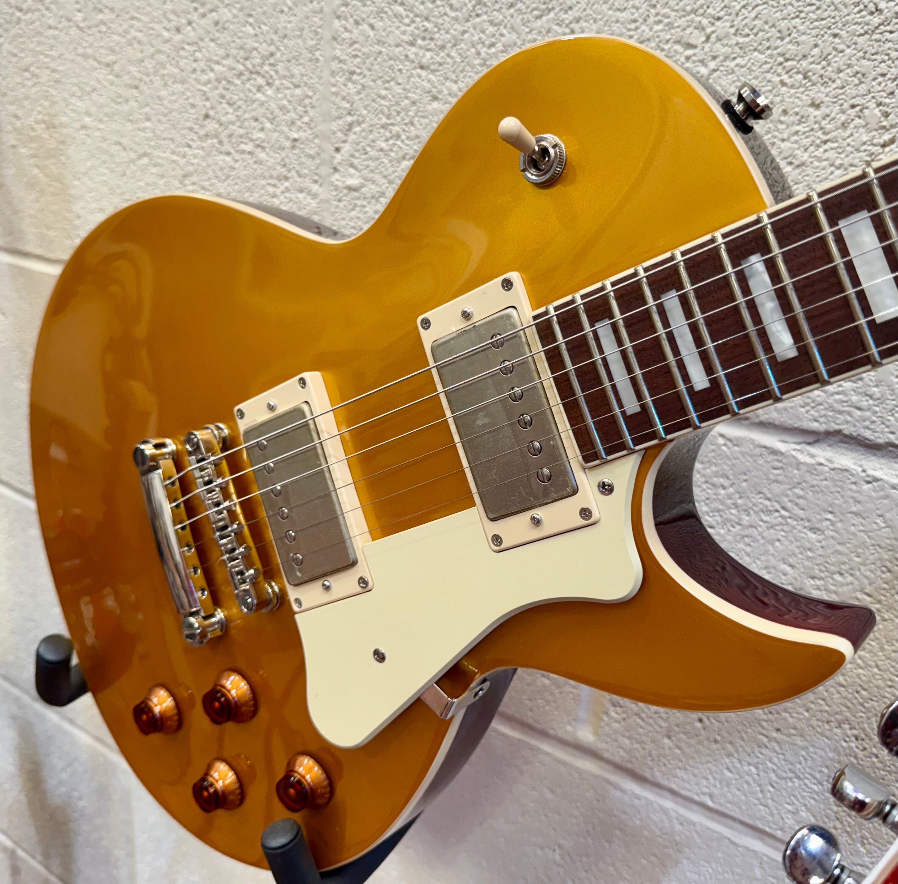 🌟NEW 2025🌟 Cort CR200 Gold Top Les Paul Cutaway Electric Guitar~ Classic Rock!