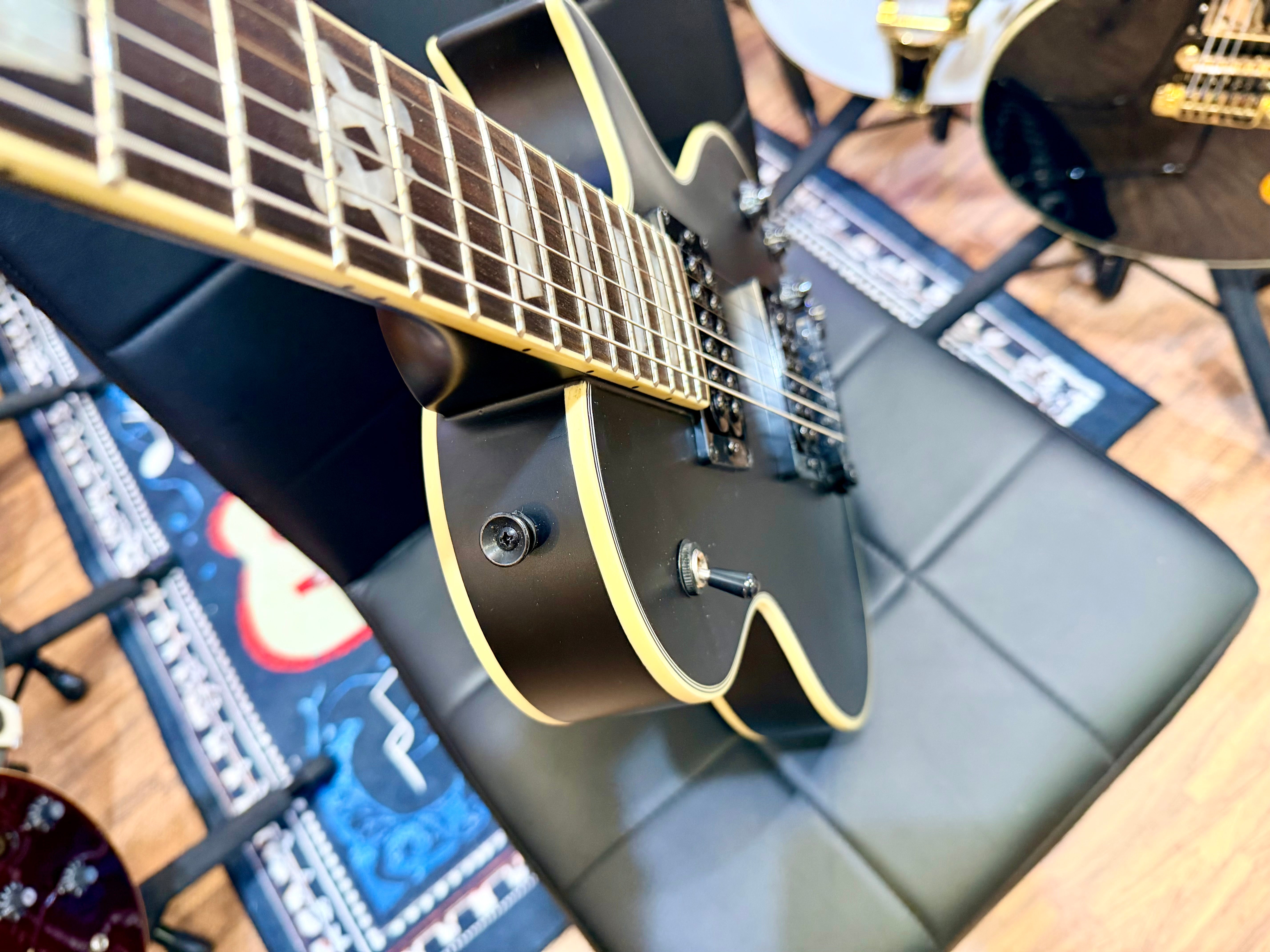 🔥B-STOCK DEAL🔥 NEW Vintage V100 VMX Electric Guitar~ Satin Black Les Paul!